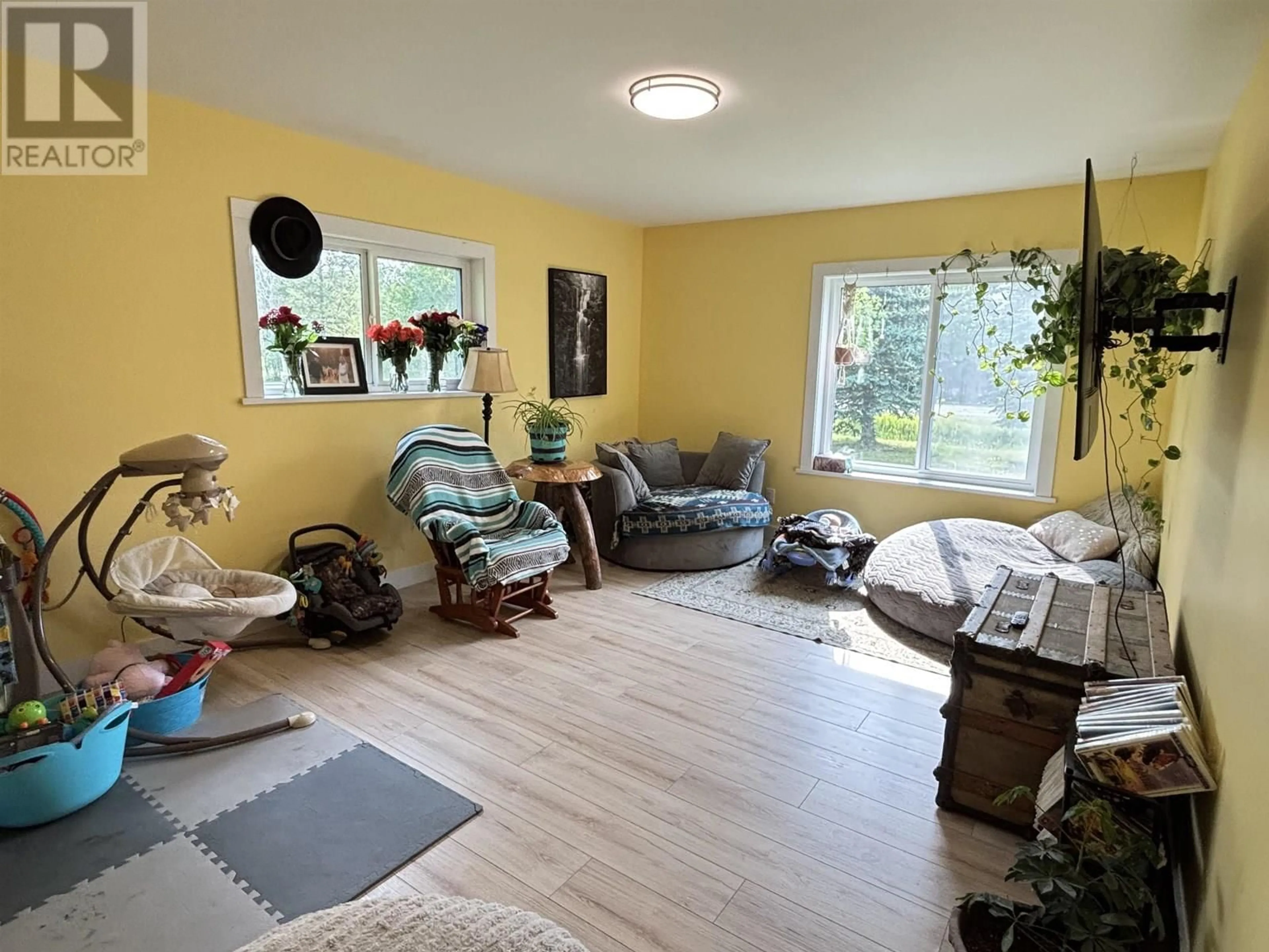Living room with furniture, floor is not visible for 9400 OLD CARIBOO HIGHWAY, Prince George British Columbia V2N5V2