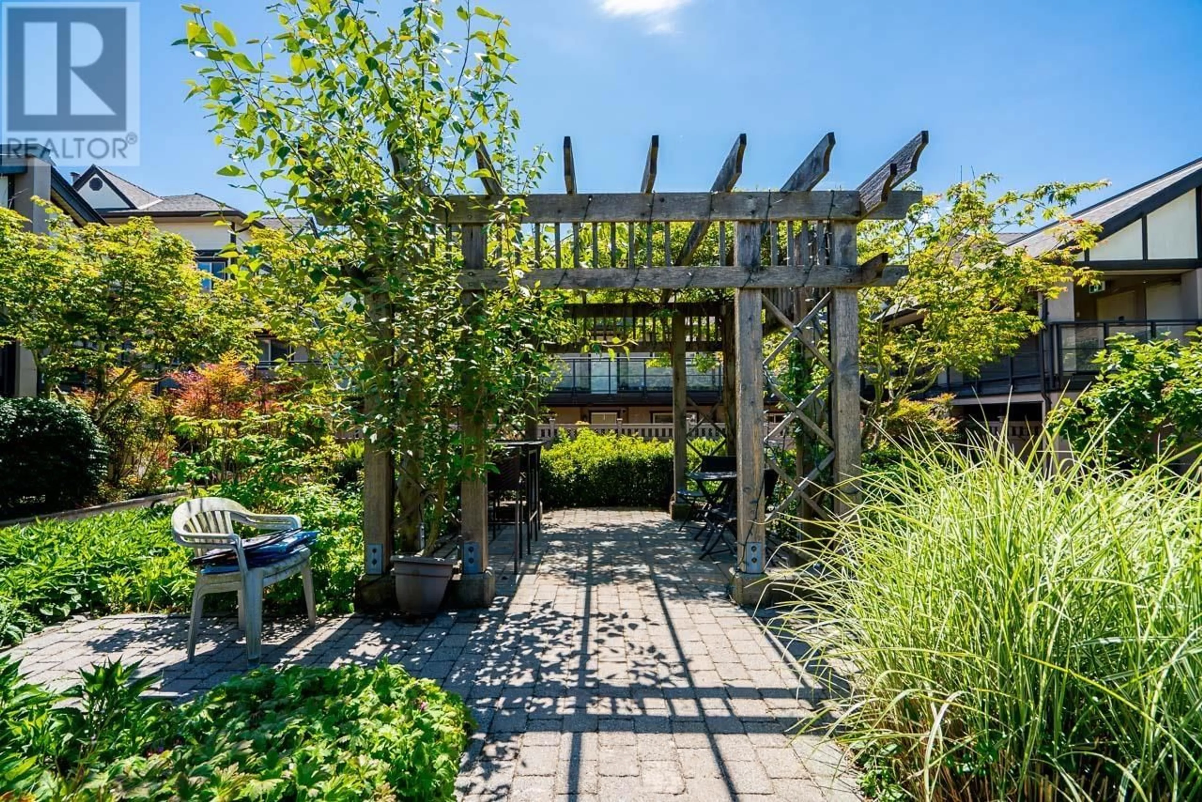 Patio, street for A205 - 4811 53 STREET, Ladner British Columbia V4K2Z3