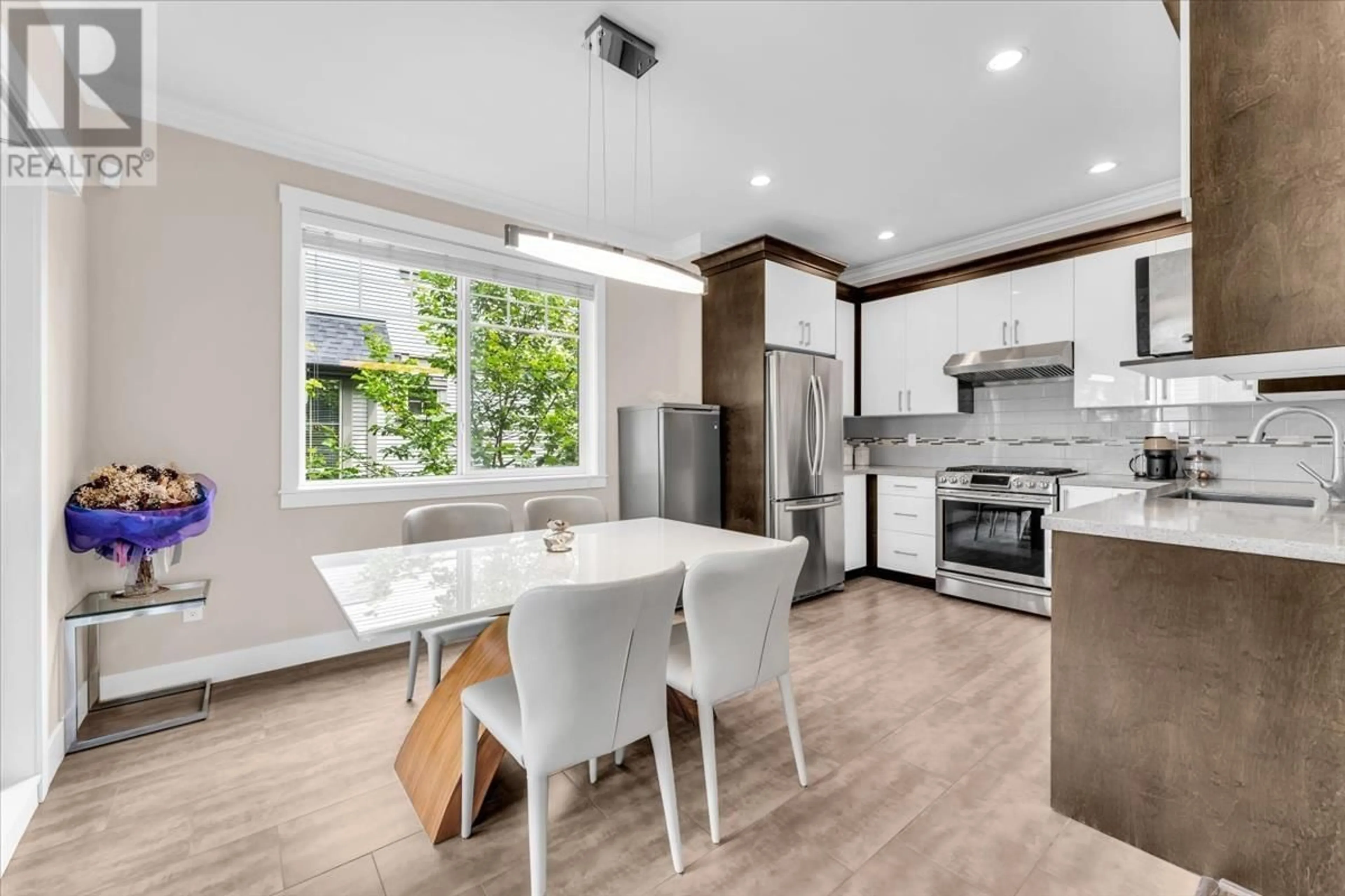 Open concept kitchen, unknown for 8 - 9733 BLUNDELL ROAD, Richmond British Columbia V6Y1K8