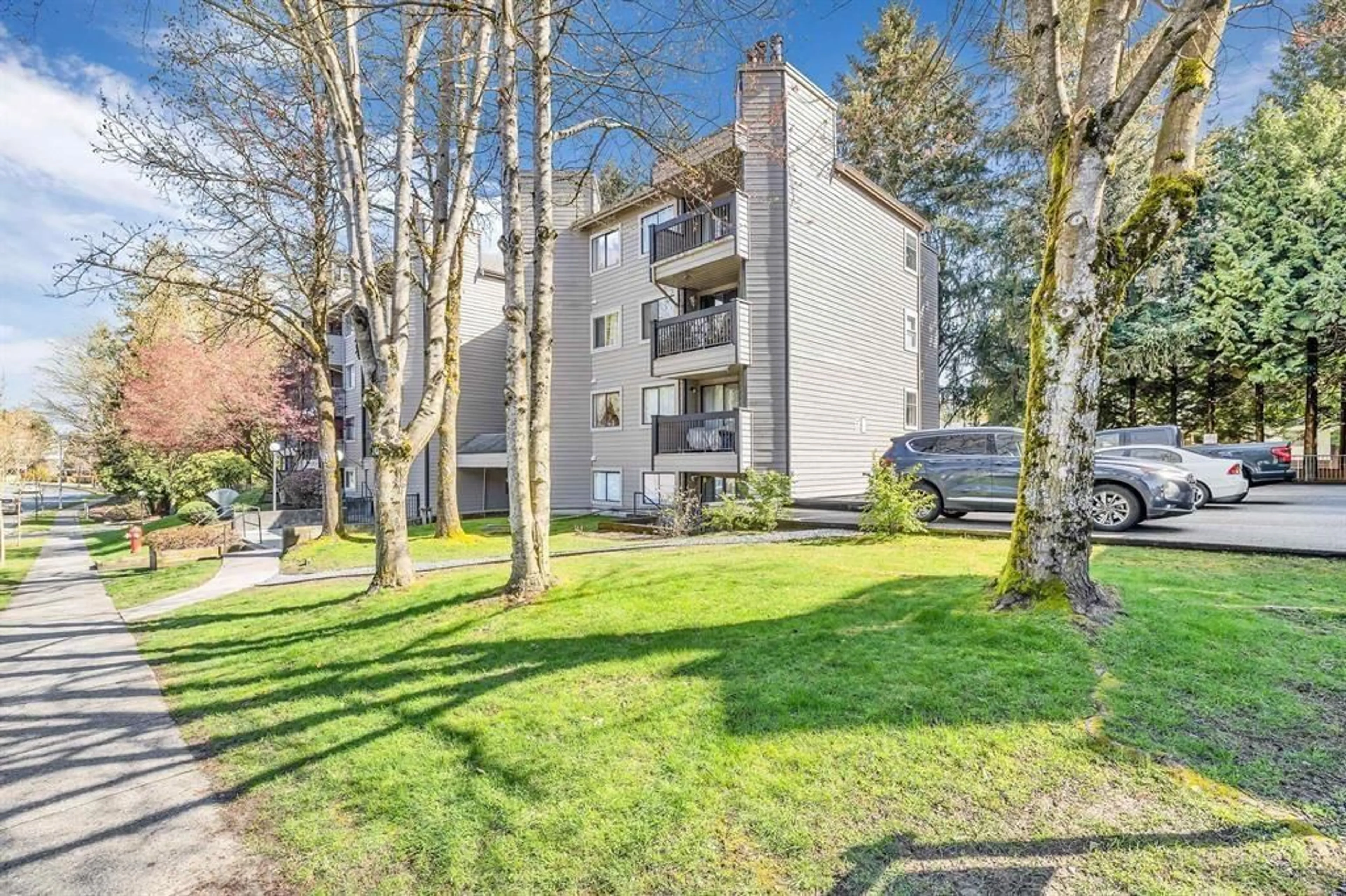 Patio, unknown for 105 - 10560 154, Surrey British Columbia V3R8A3