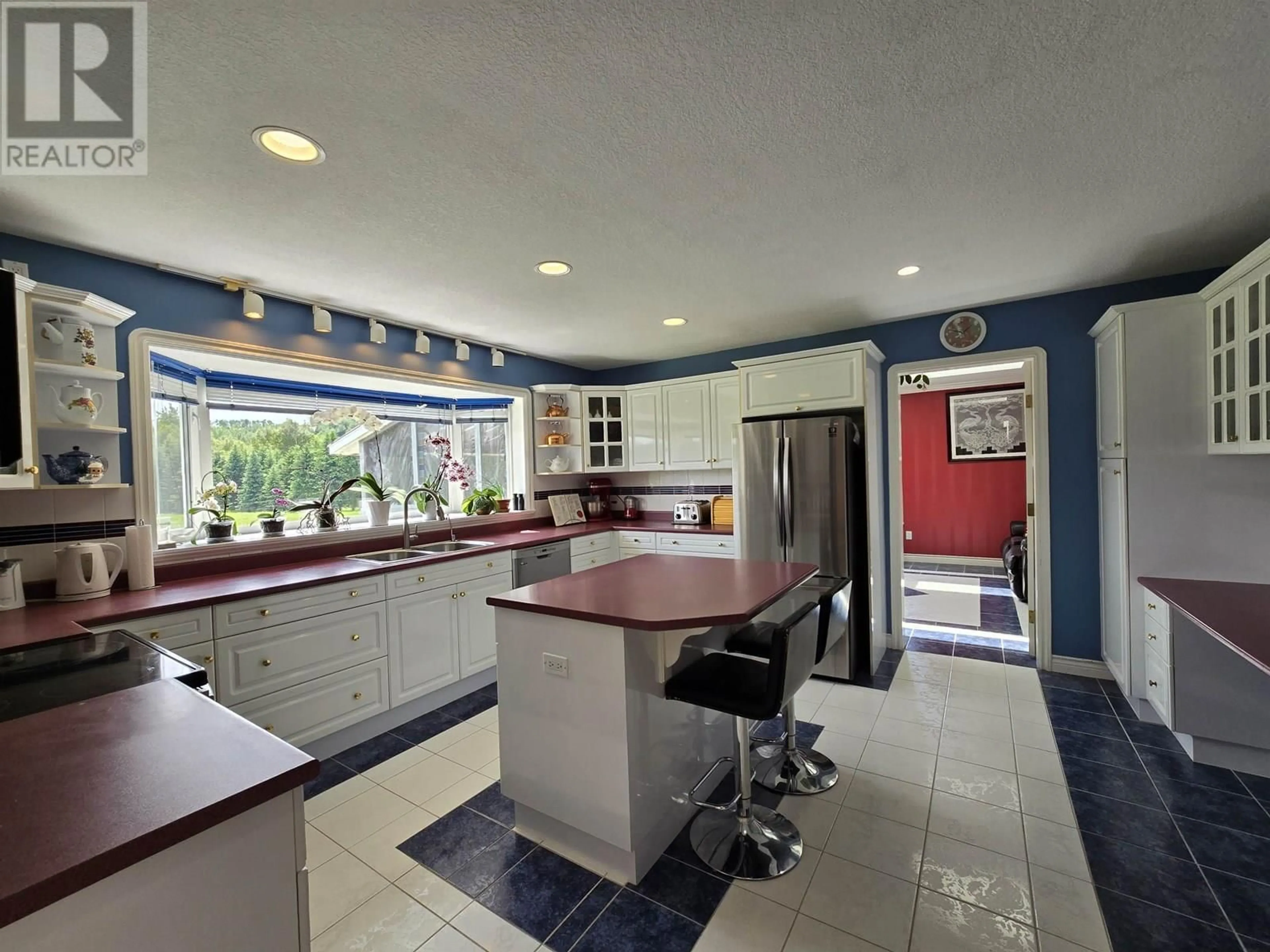 Contemporary kitchen, ceramic/tile floor for 6175 BEAVER FOREST ROAD, Prince George British Columbia V2K5E5