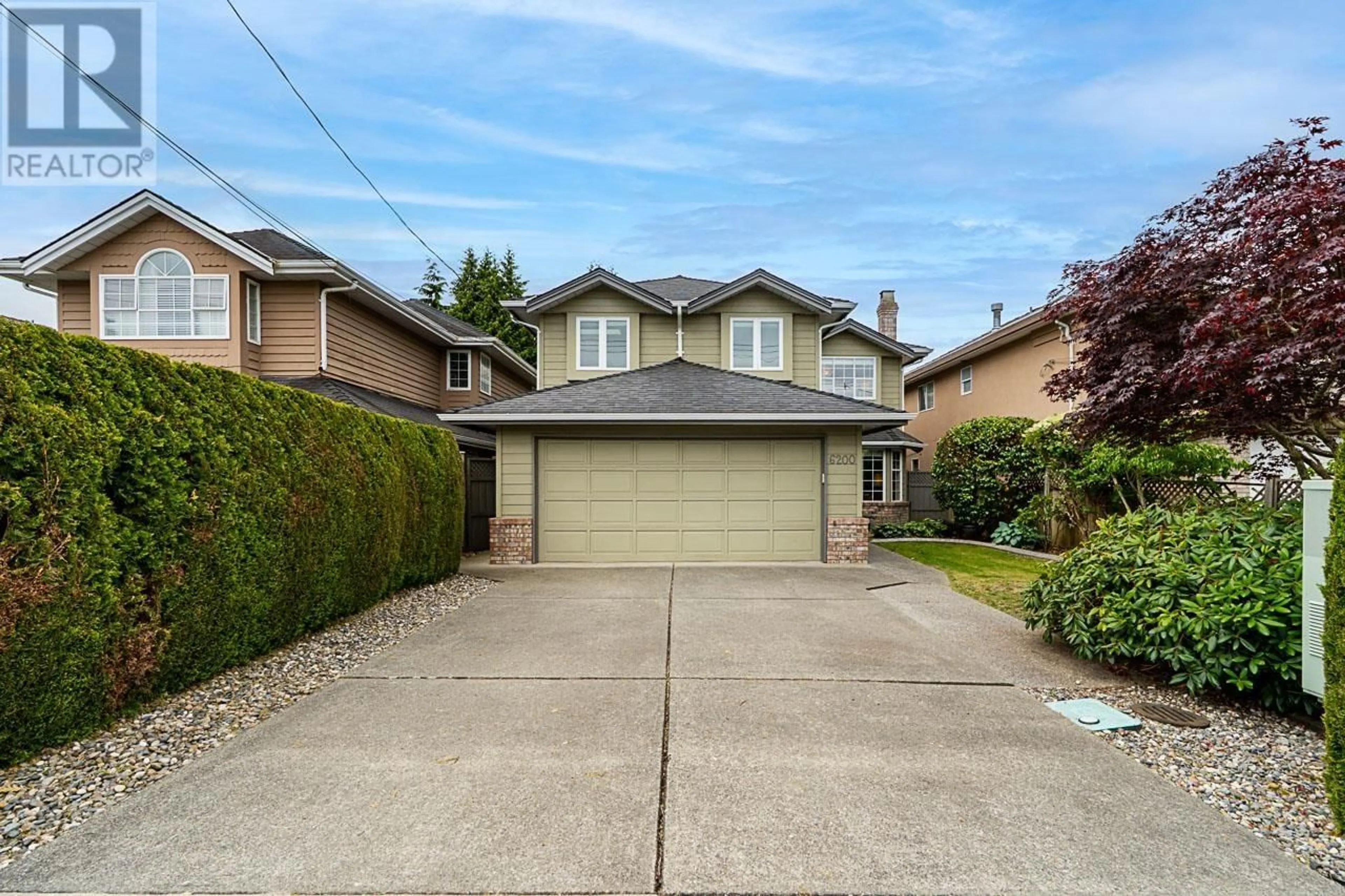 Home with vinyl exterior material, street for 6200 WOODWARDS ROAD, Richmond British Columbia V7E1H3