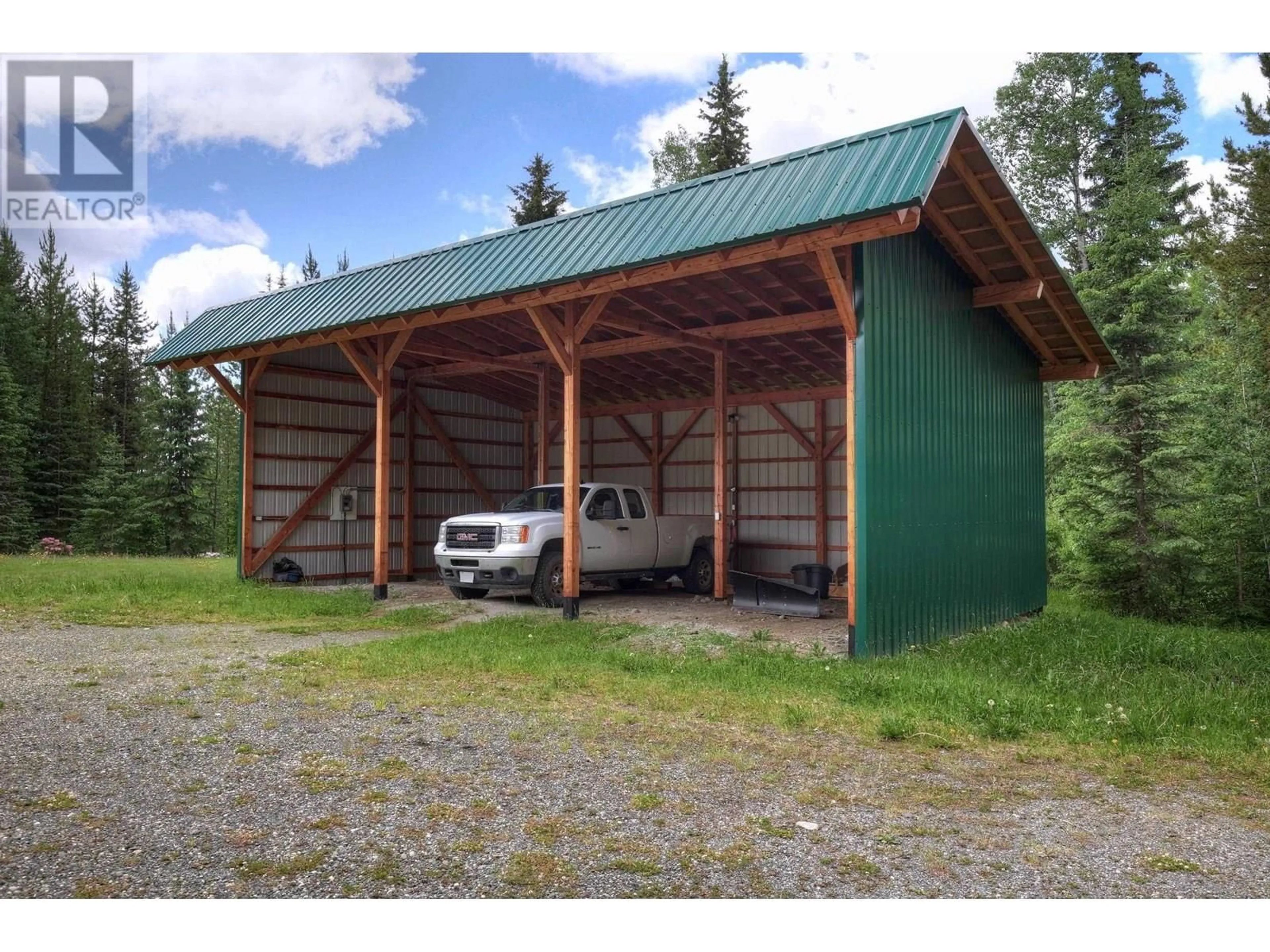 Indoor garage for 3165 NIQUIDET STREET, Horsefly British Columbia V0L1L0
