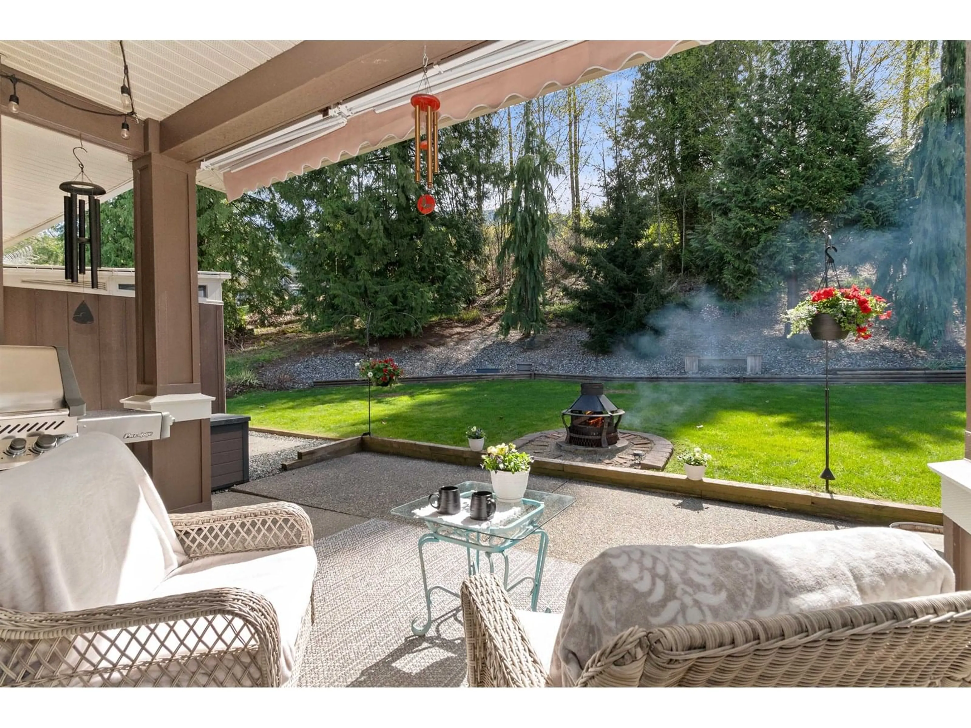 Patio, mountain view for 208 - 51075 FALLS COURT, Chilliwack British Columbia V4Z1K7