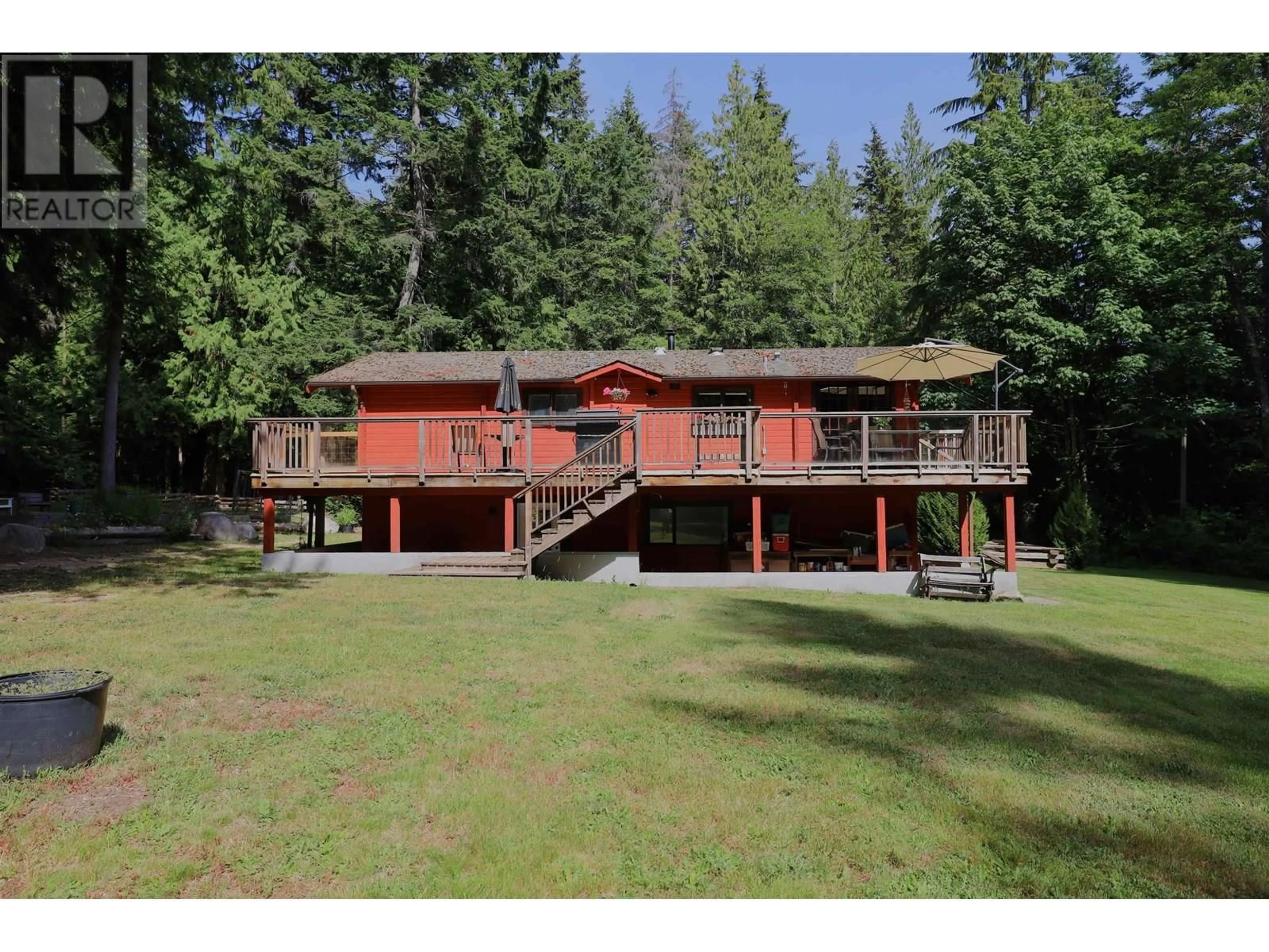 Unknown for 1747 HANBURY ROAD, Roberts Creek British Columbia V0N2W1