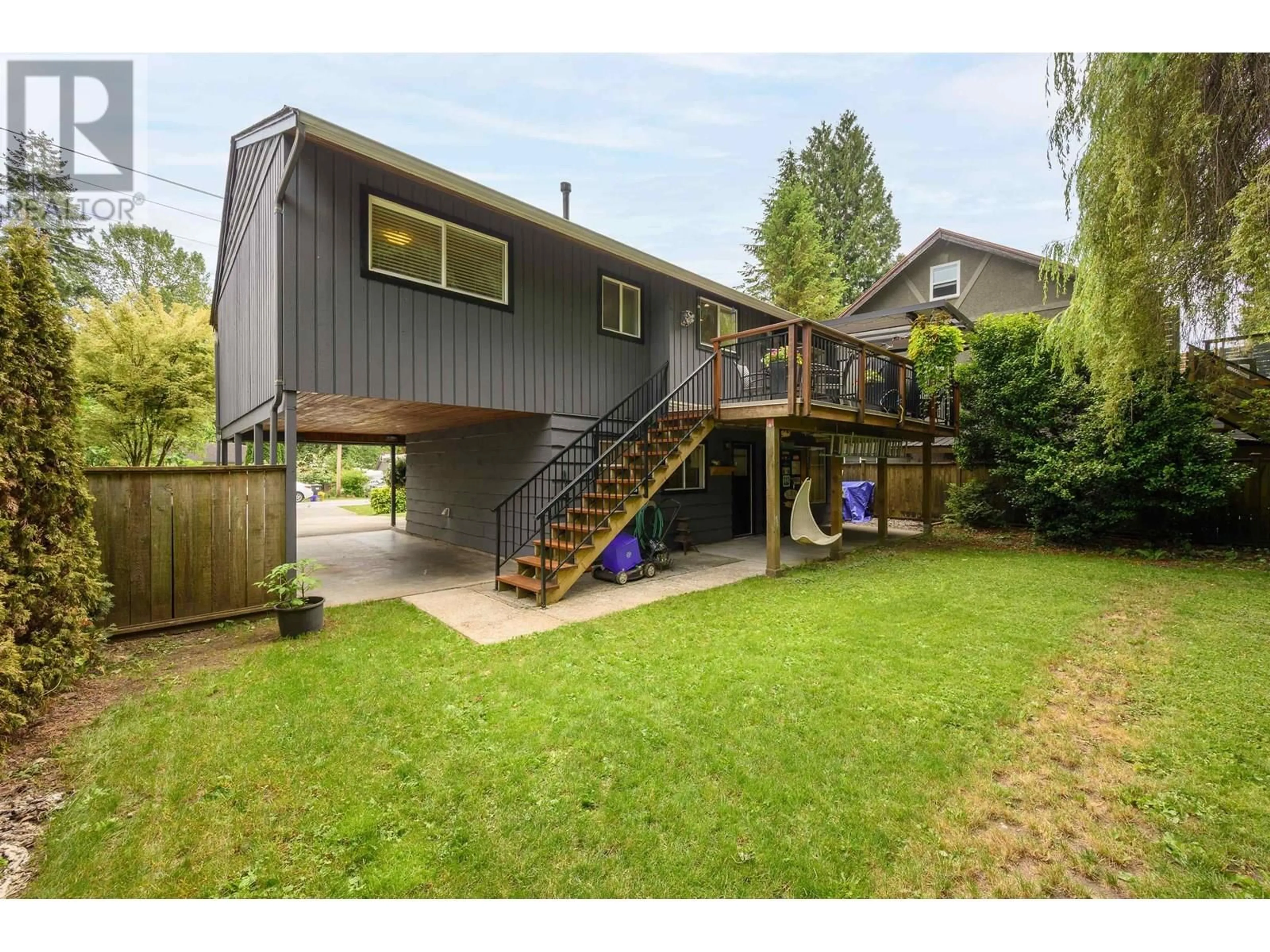 Unknown for 775 SEYMOUR BOULEVARD, North Vancouver British Columbia V7J2J5