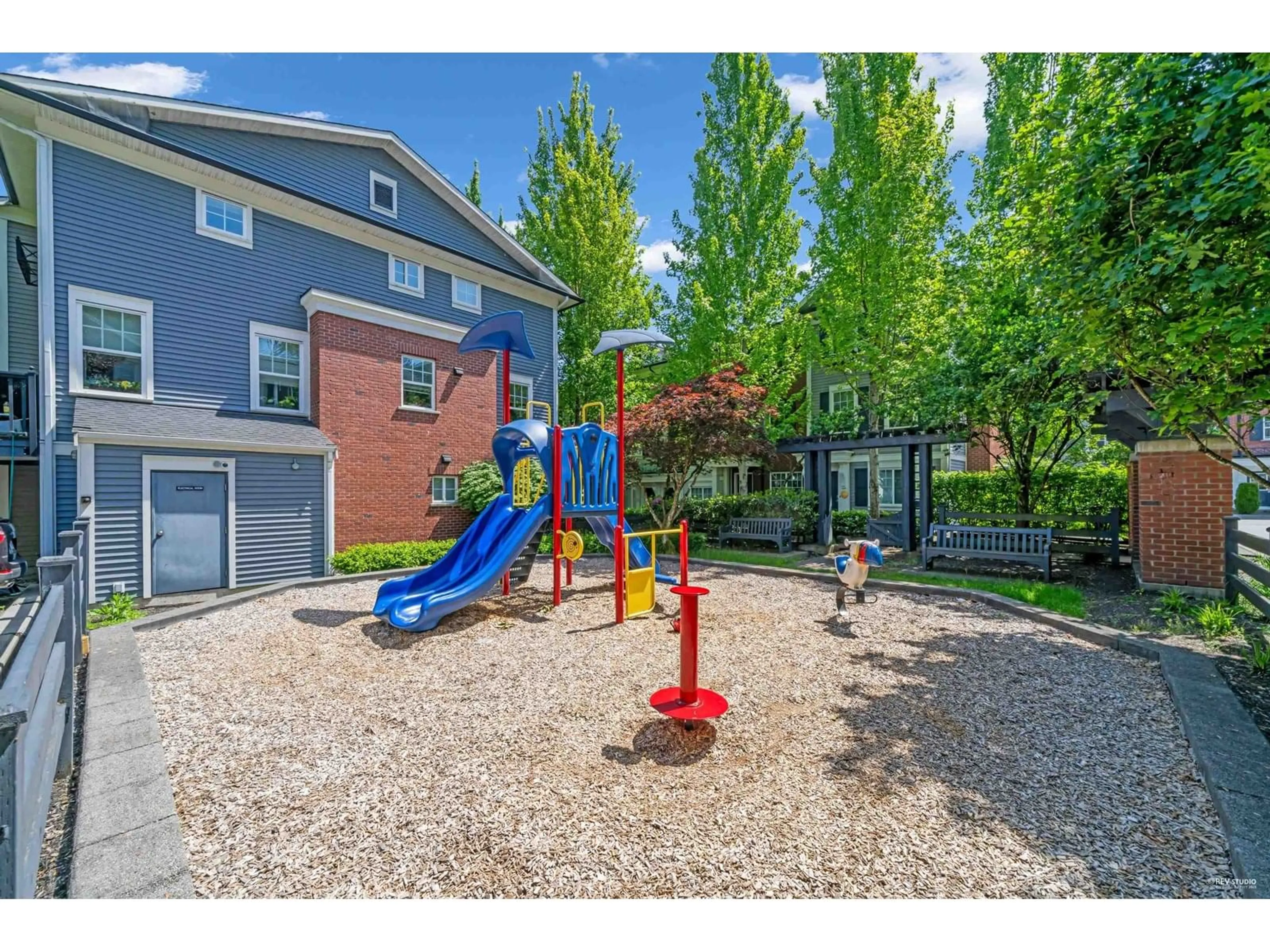 Unknown for 53 - 8767 162, Surrey British Columbia V4N6K7