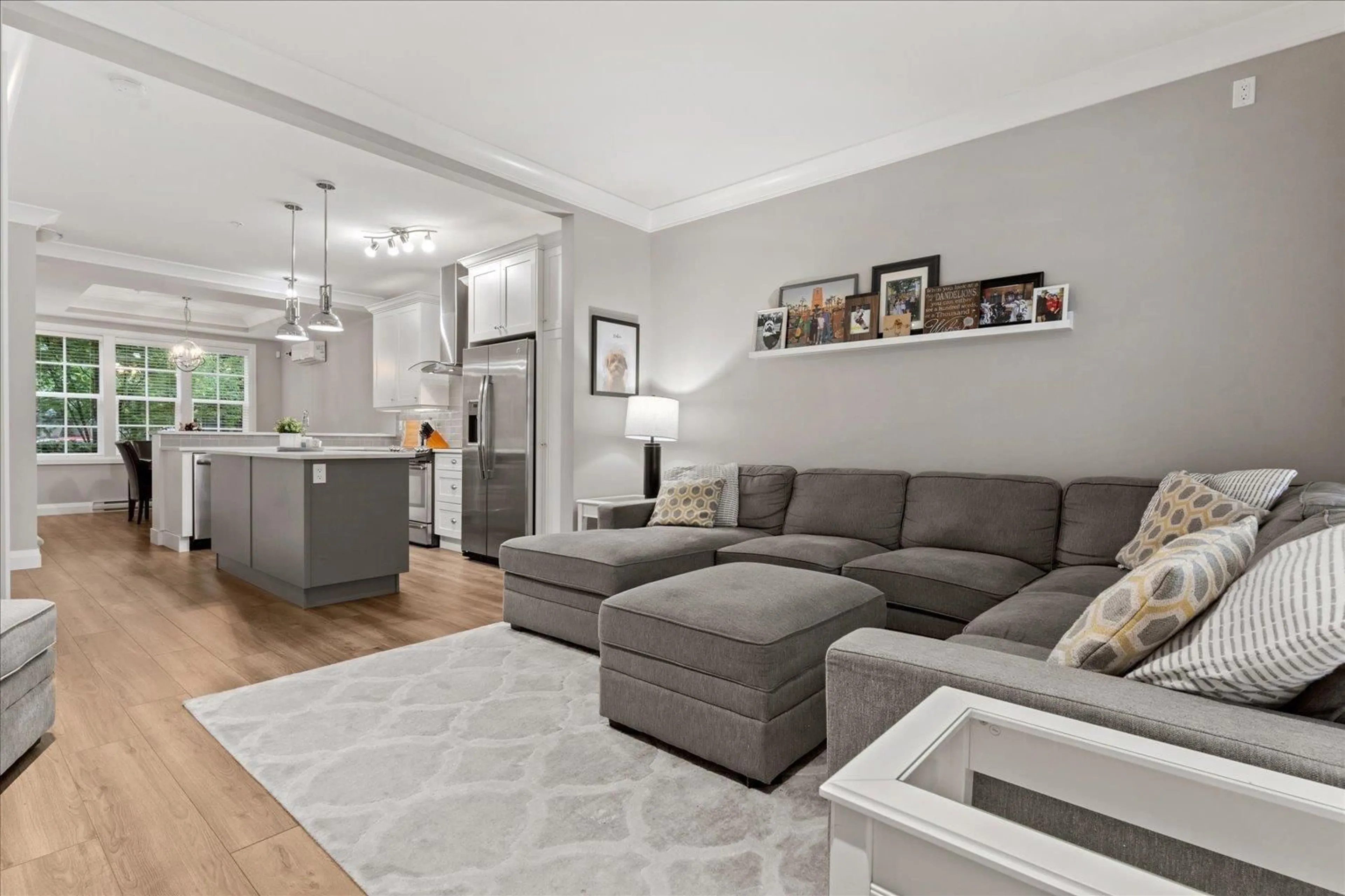 Living room with furniture, unknown for 18 - 45526 TAMIHI WAY, Chilliwack British Columbia V2R0Y2