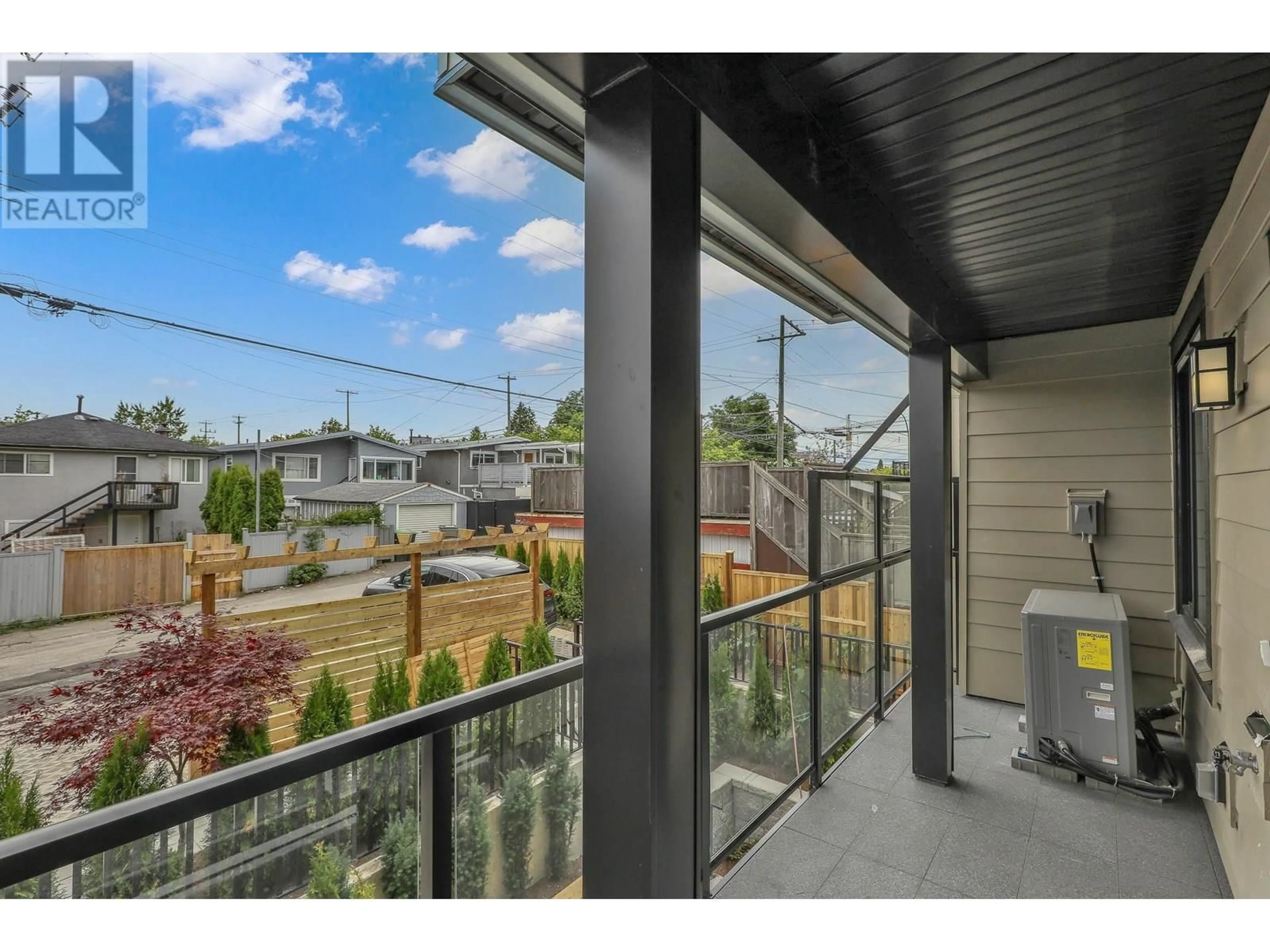 Patio, unknown for 202 - 2122 32ND AVENUE, Vancouver British Columbia V5N3B9