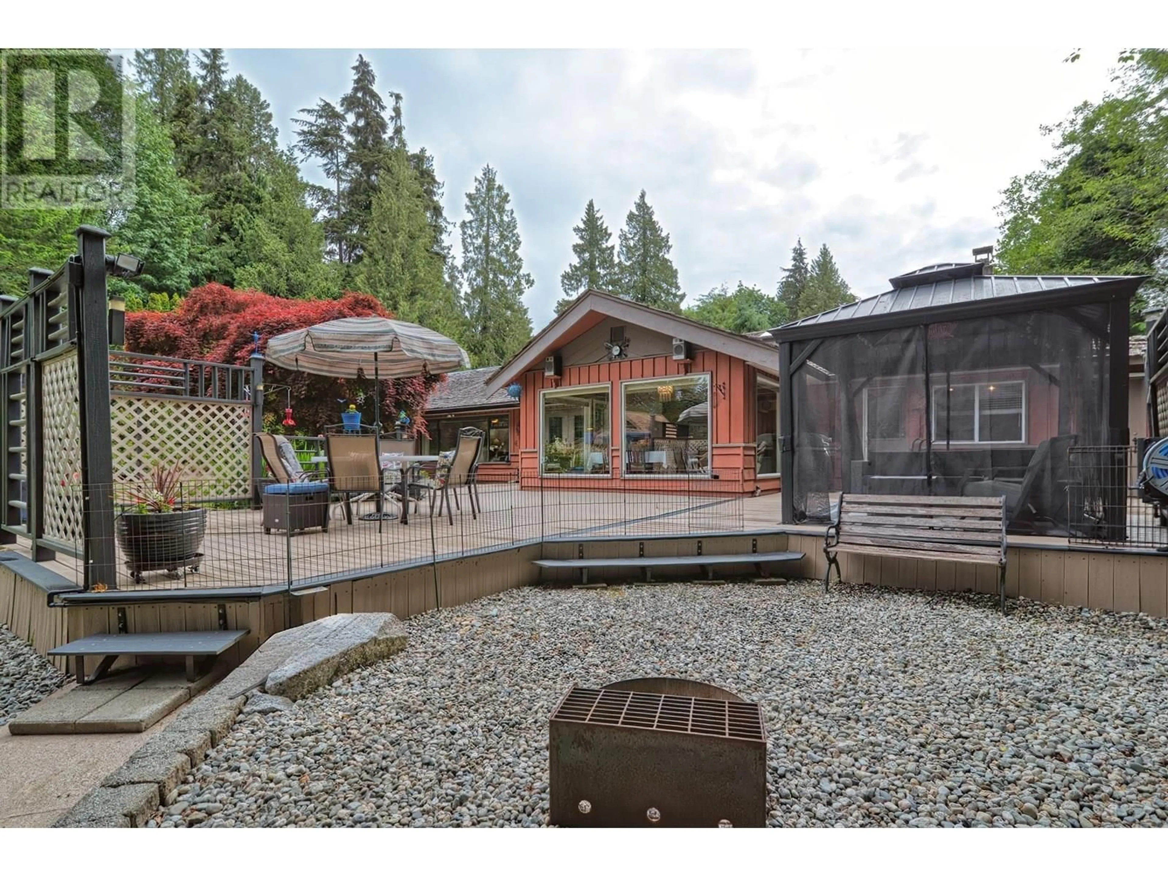 Patio, unknown for 6241 SECHELT INLET ROAD, Sechelt British Columbia V7Z0L3