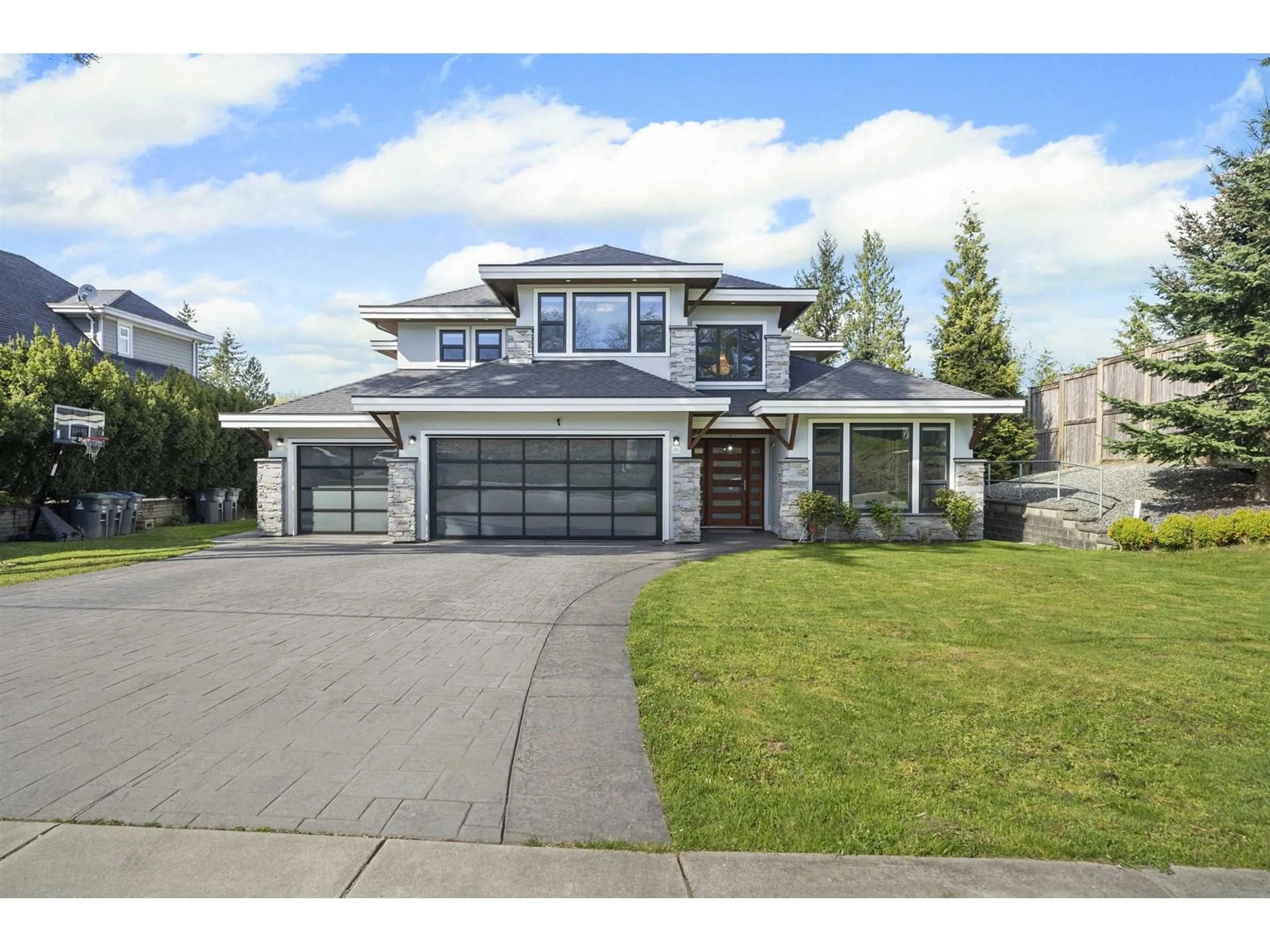 Unknown for 17585 ABBEY, Surrey British Columbia V4N4H2