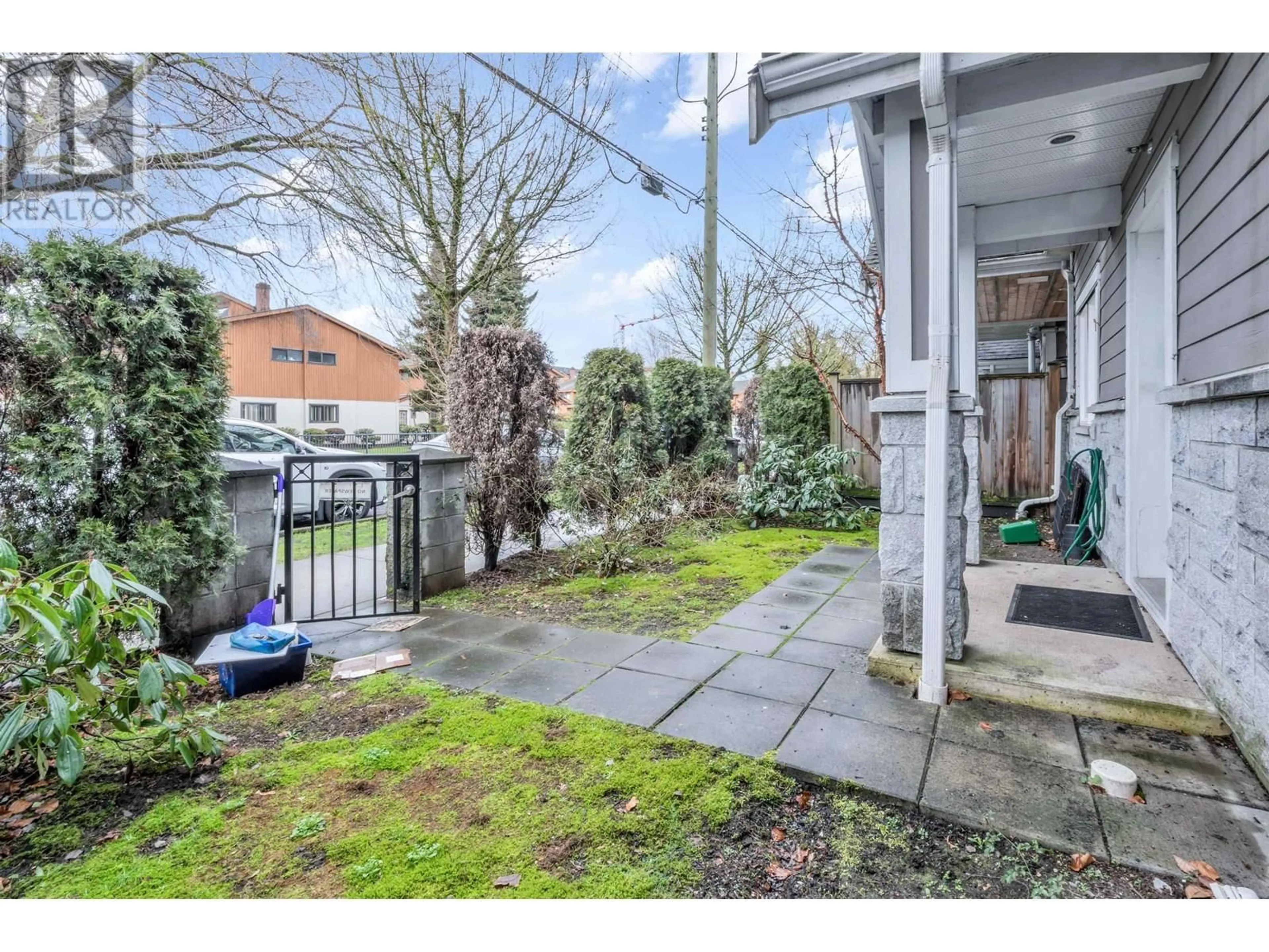 A pic from outside/outdoor area/front of a property/back of a property/a pic from drone, street for 1 - 8400 COOK ROAD, Richmond British Columbia V6Y1V5