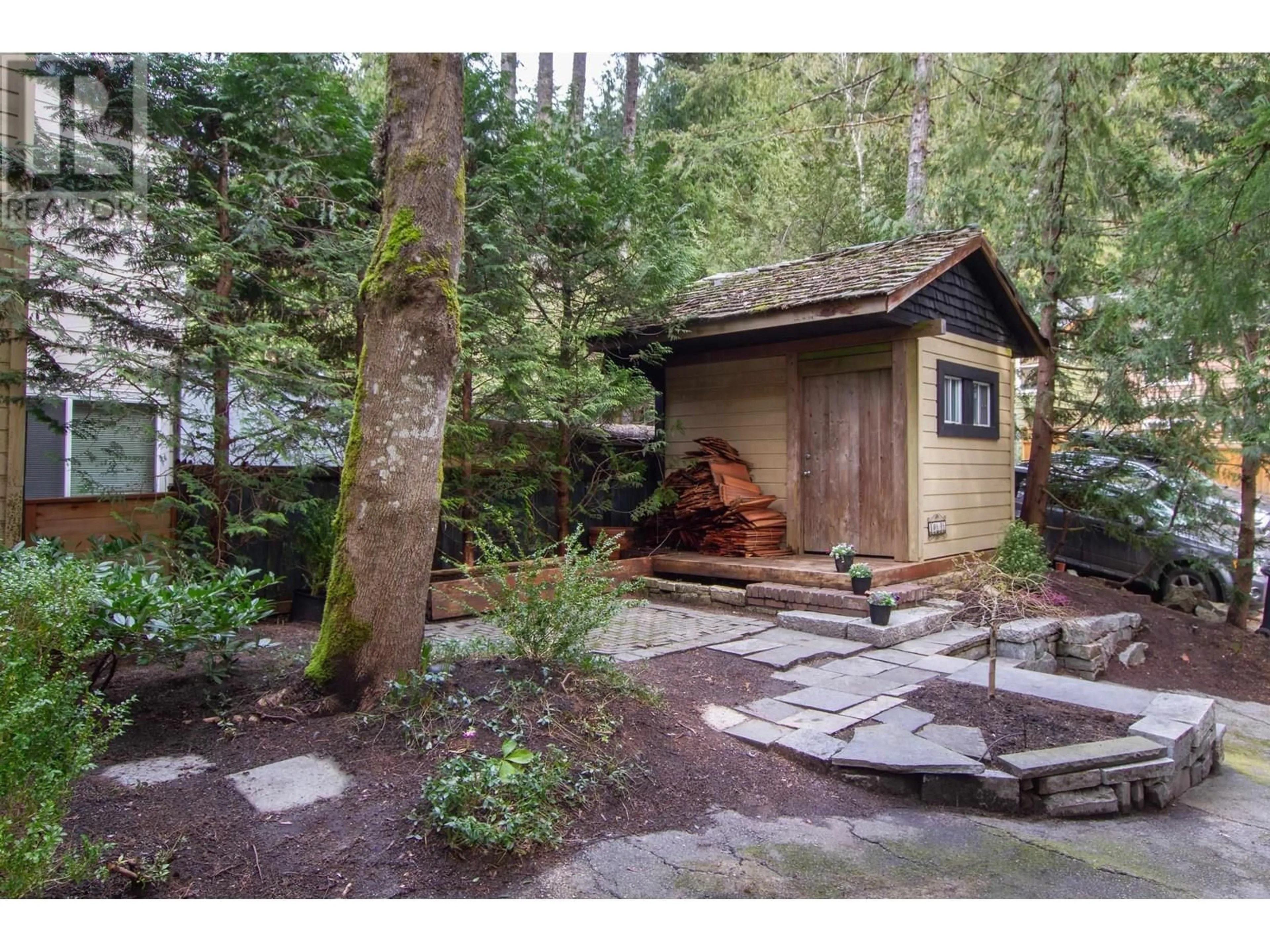 Shed for 40646 PERTH PLACE, Squamish British Columbia V8B0G1