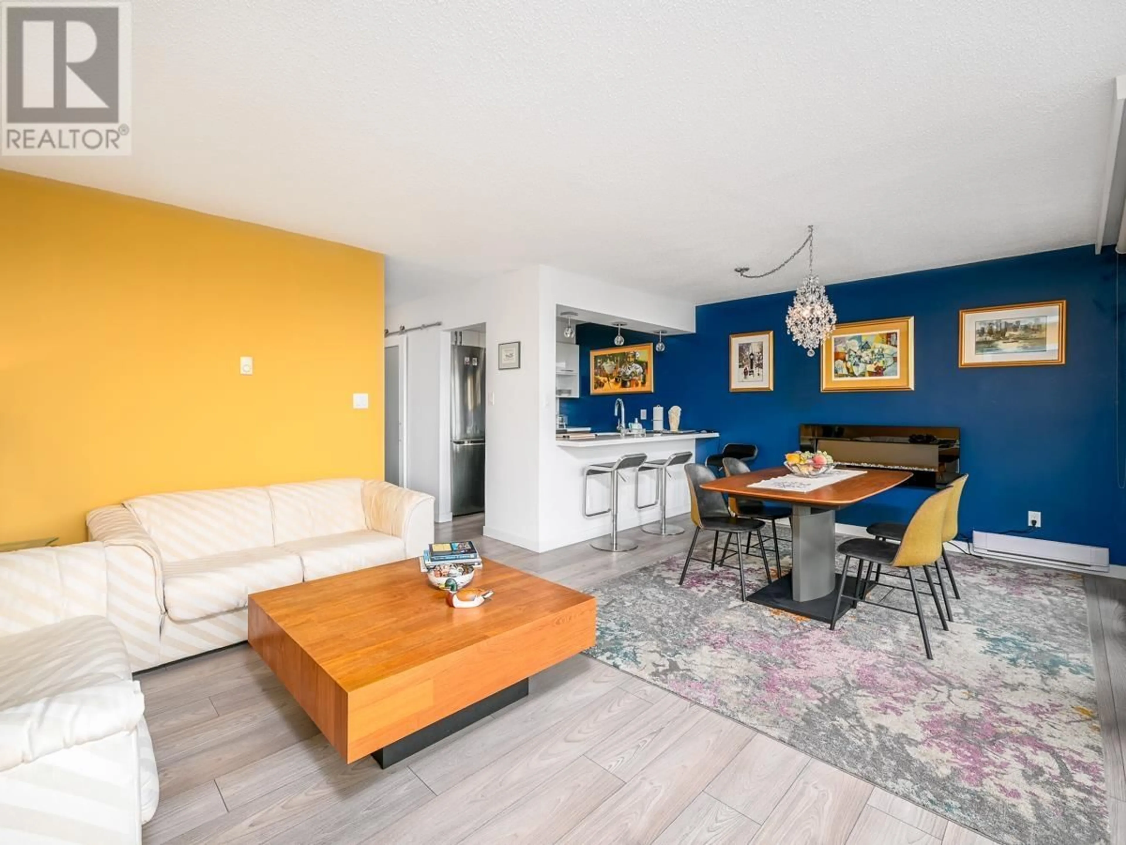 Living room with furniture, unknown for 1501 - 4353 HALIFAX STREET, Burnaby British Columbia V5C5Z4