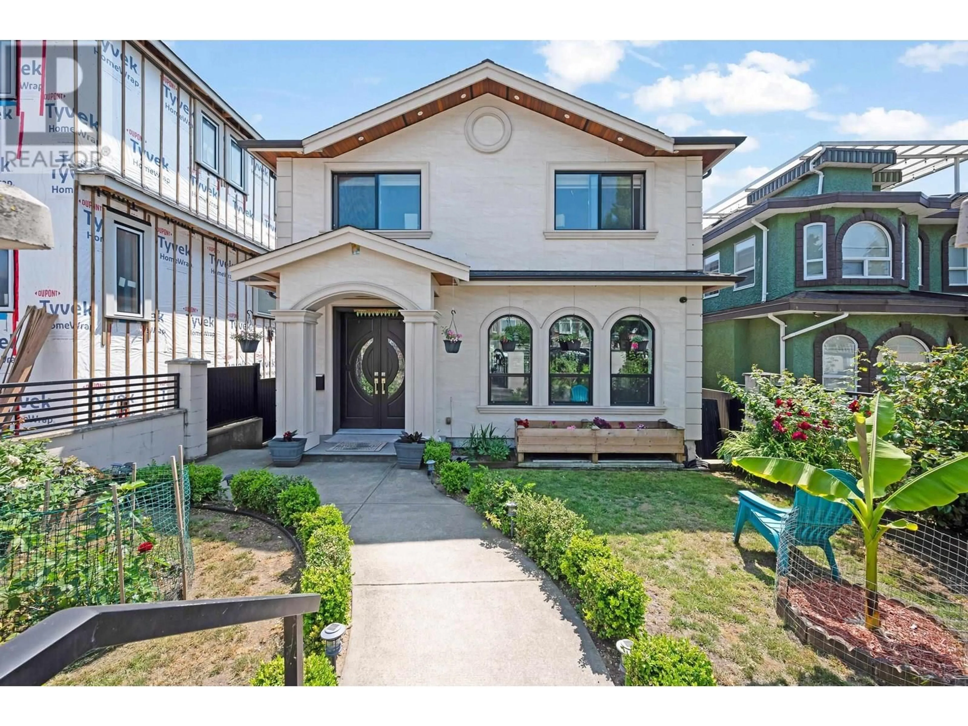 Unknown for 242 65TH AVENUE, Vancouver British Columbia V5X2P4