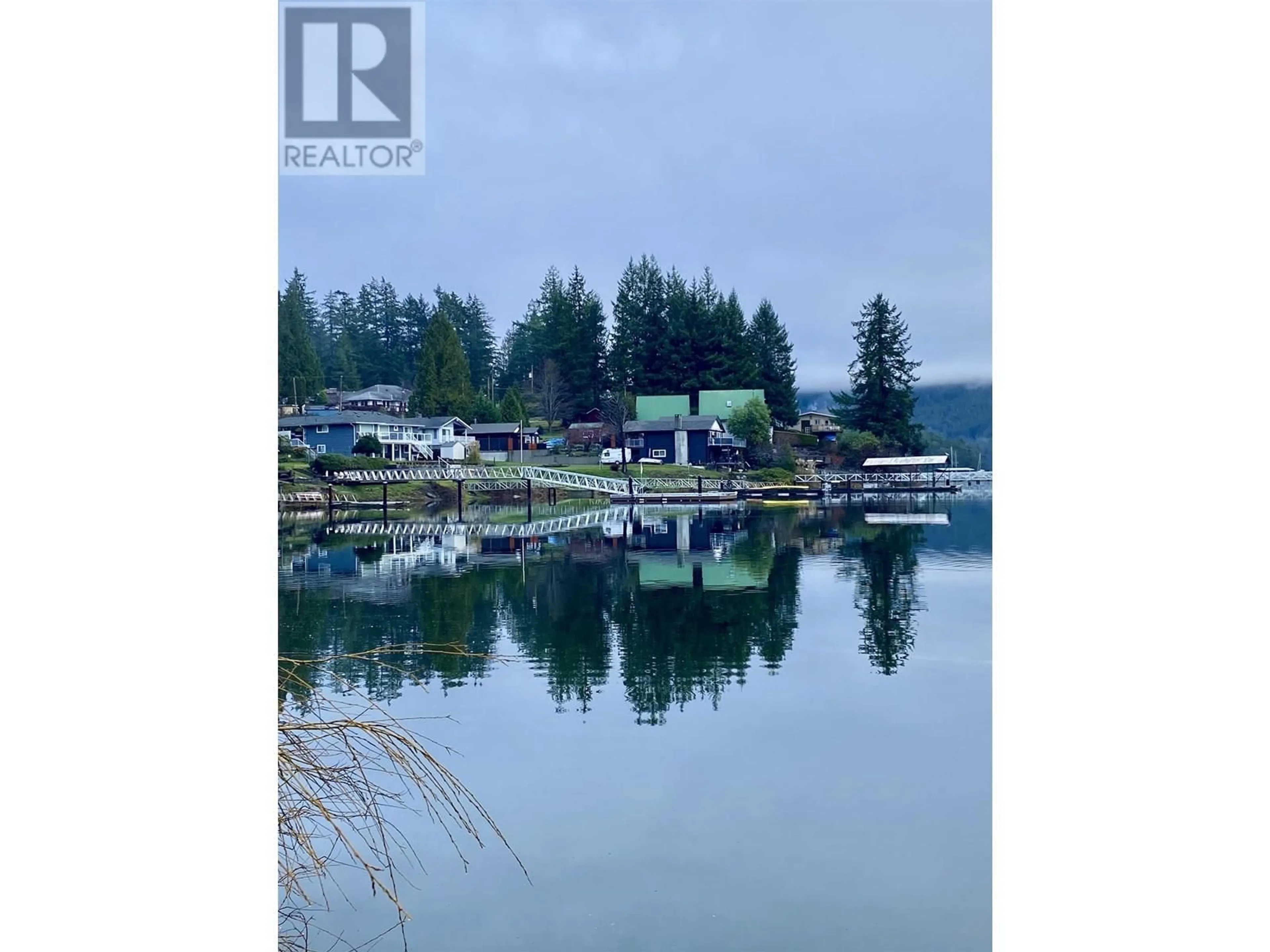 Blurry image for 4495 FRANCIS PENINSULA ROAD, Madeira Park British Columbia V0N2H1