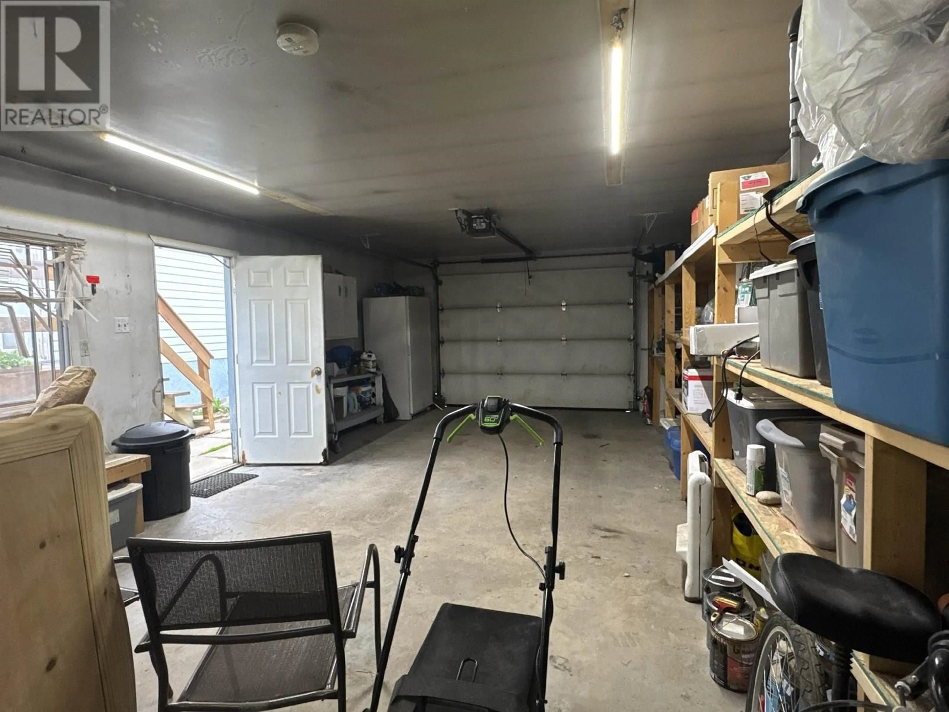 Indoor garage for 10062 99 STREET, Taylor British Columbia V0C2K0