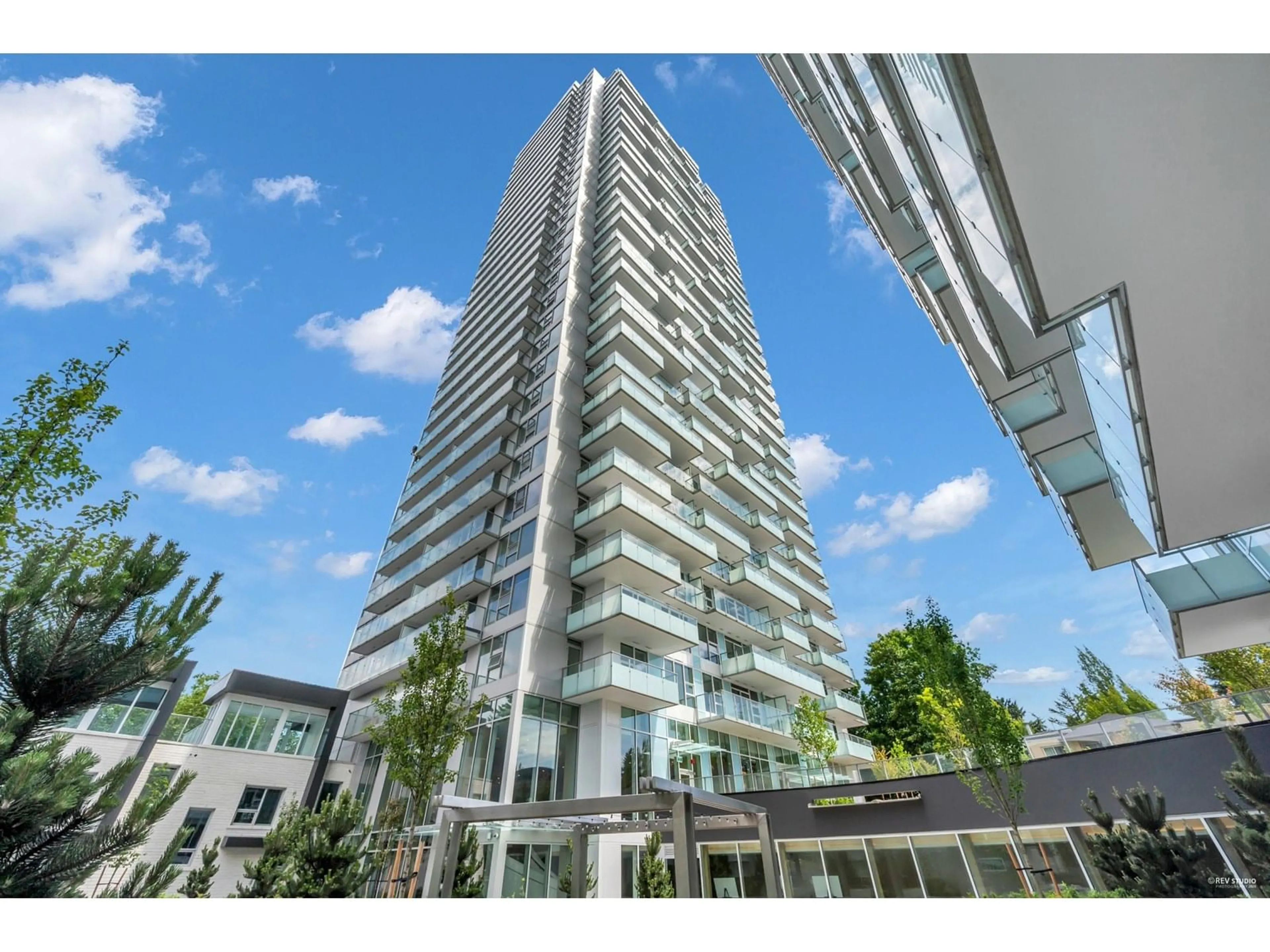 Unknown for 1606 - 13778 100, Surrey British Columbia V3T0V3