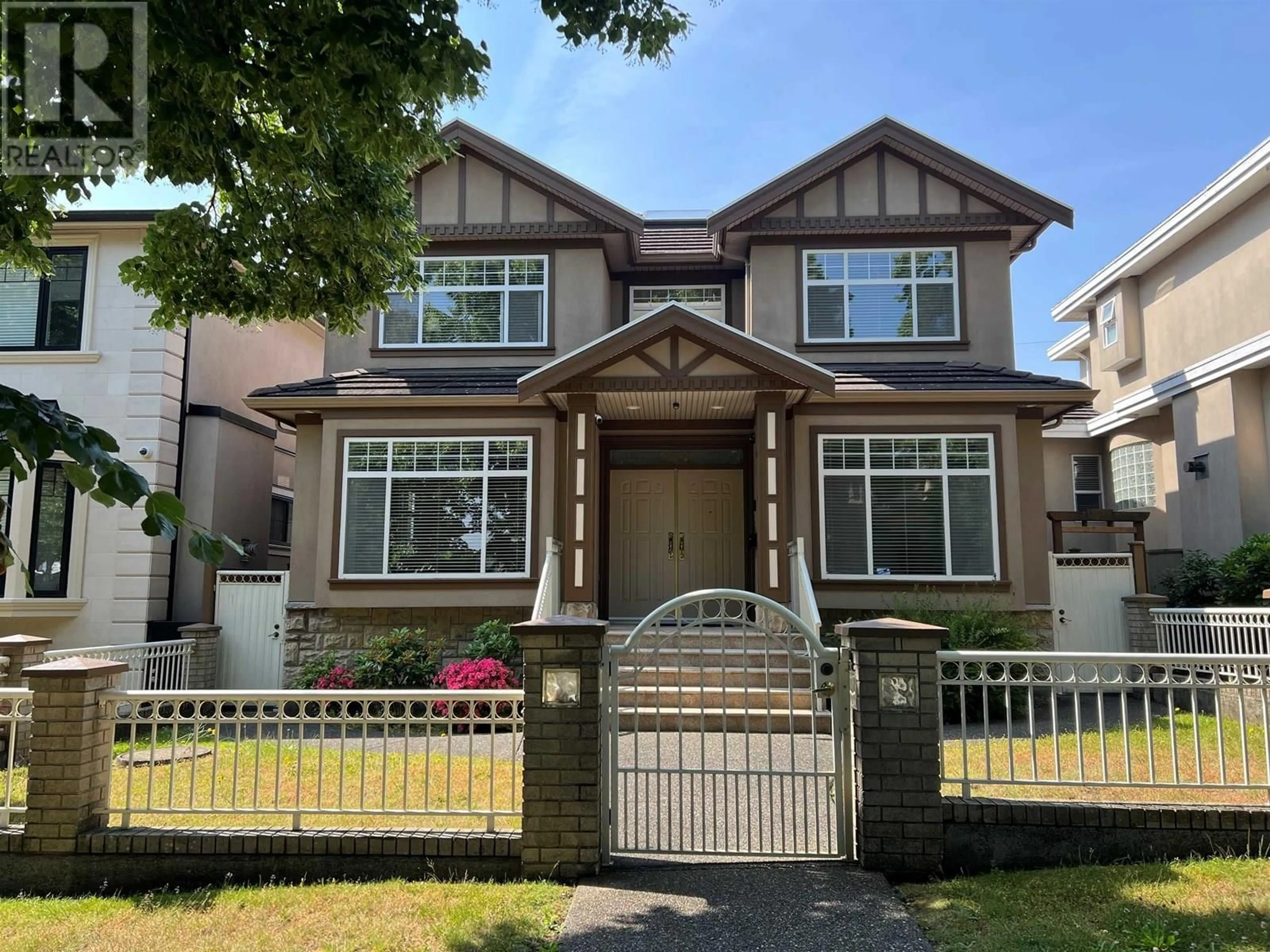 Home with vinyl exterior material, street for 2338 UPLAND DRIVE, Vancouver British Columbia V5S2B5