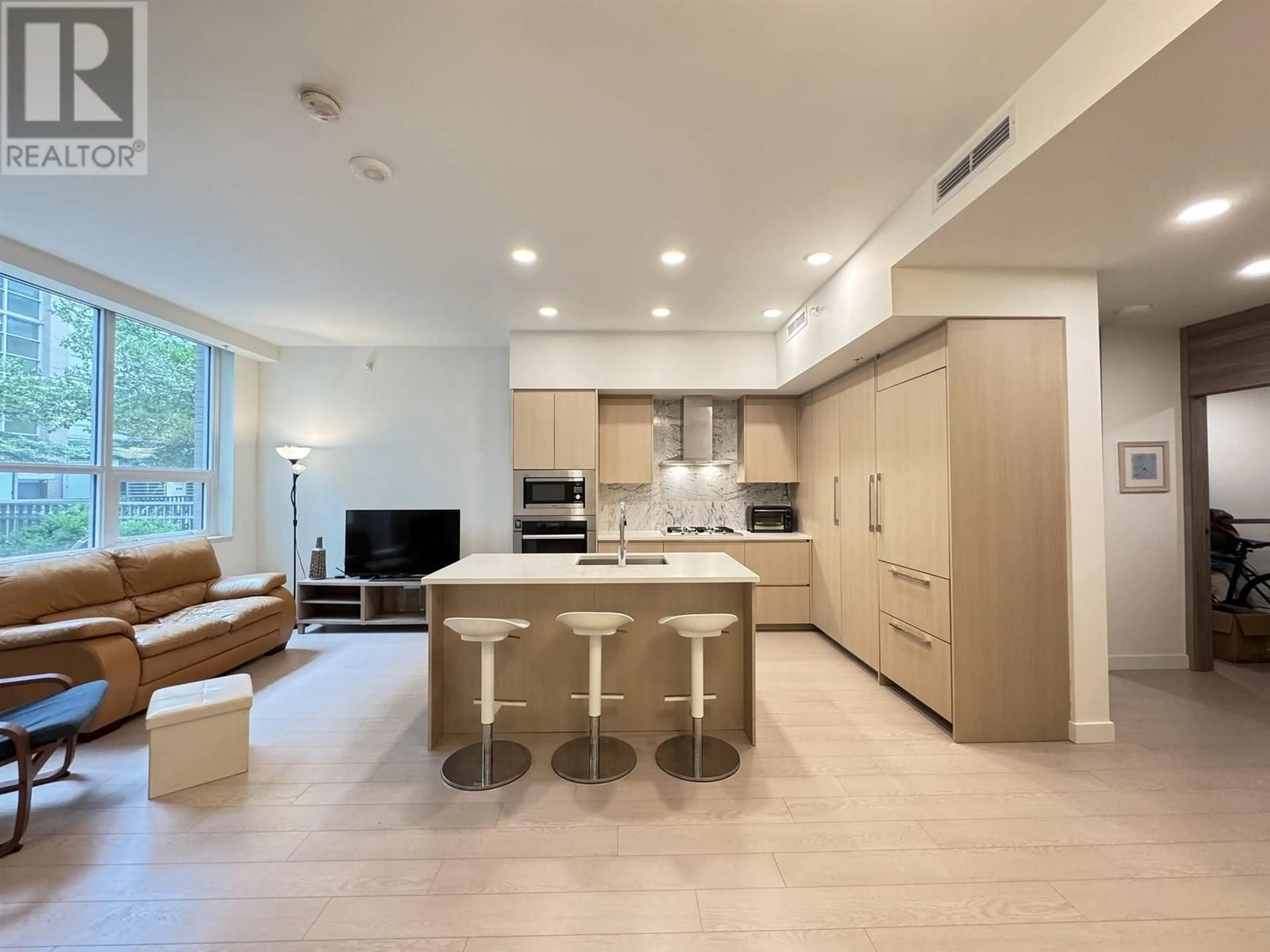 Open concept kitchen, unknown for 8180 NUNAVUT LANE, Vancouver British Columbia V5X0H3