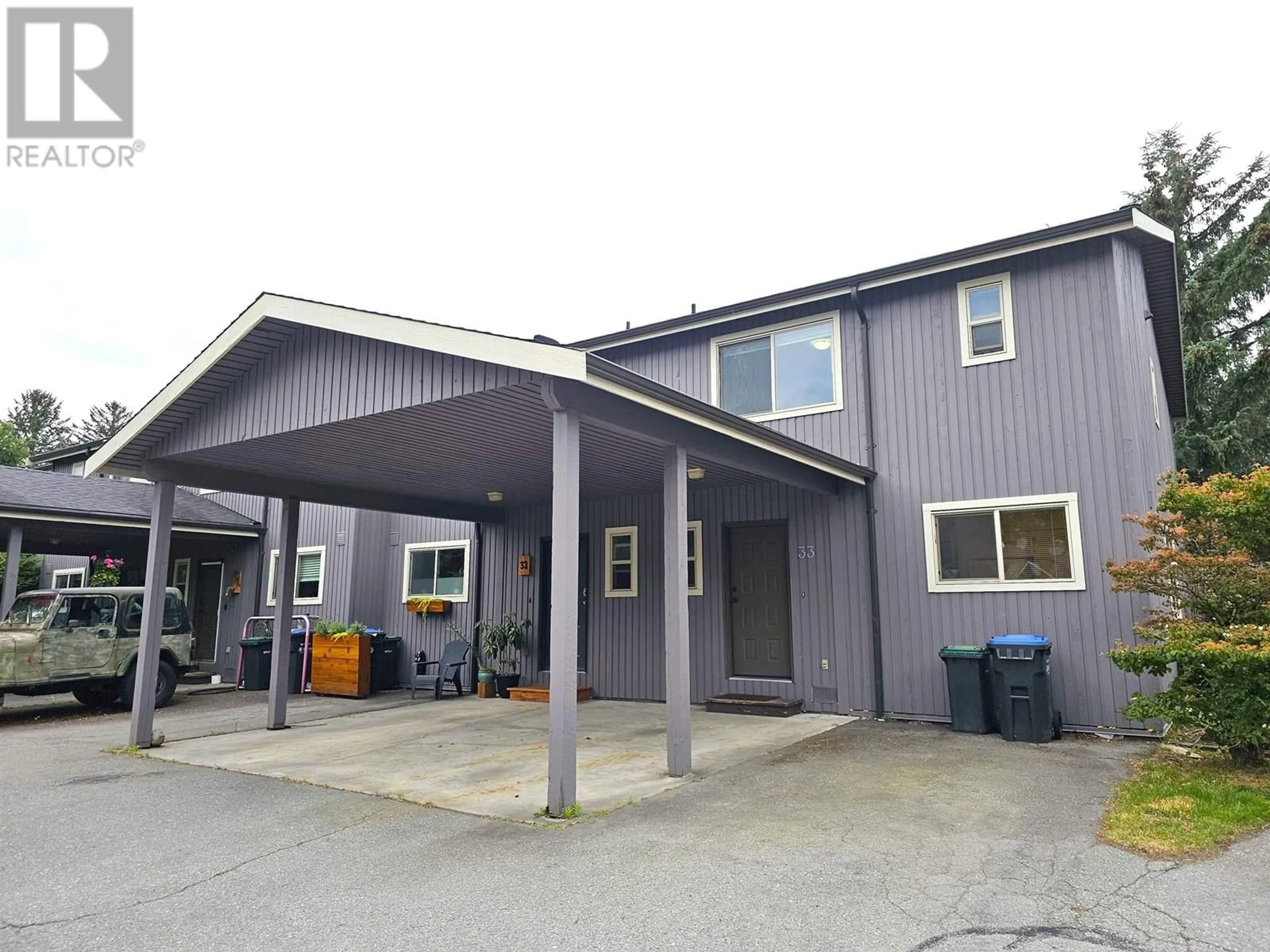 Indoor garage for 33 - 41450 GOVERNMENT ROAD, Squamish British Columbia V0N1H0