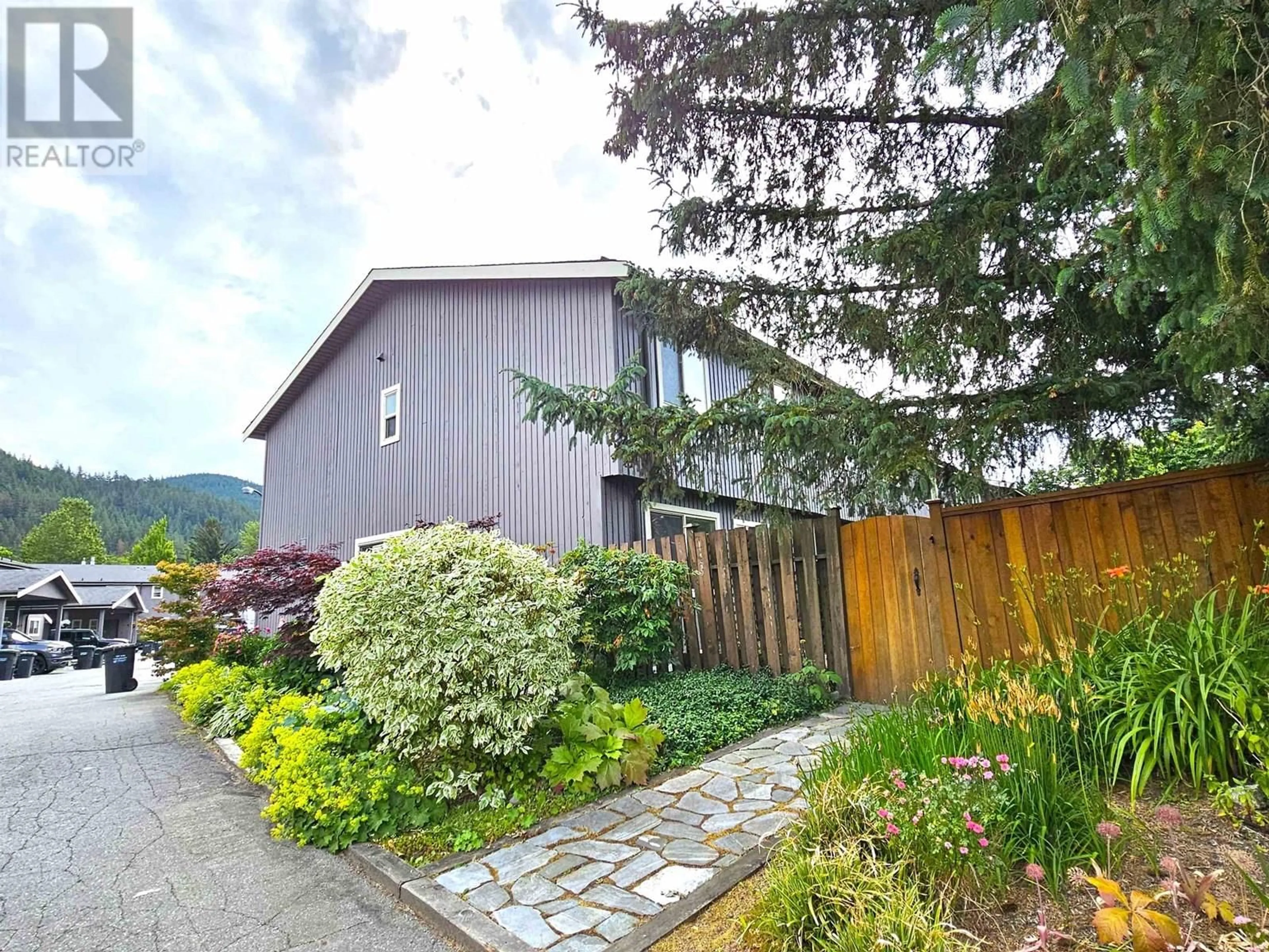 Unknown for 33 - 41450 GOVERNMENT ROAD, Squamish British Columbia V0N1H0