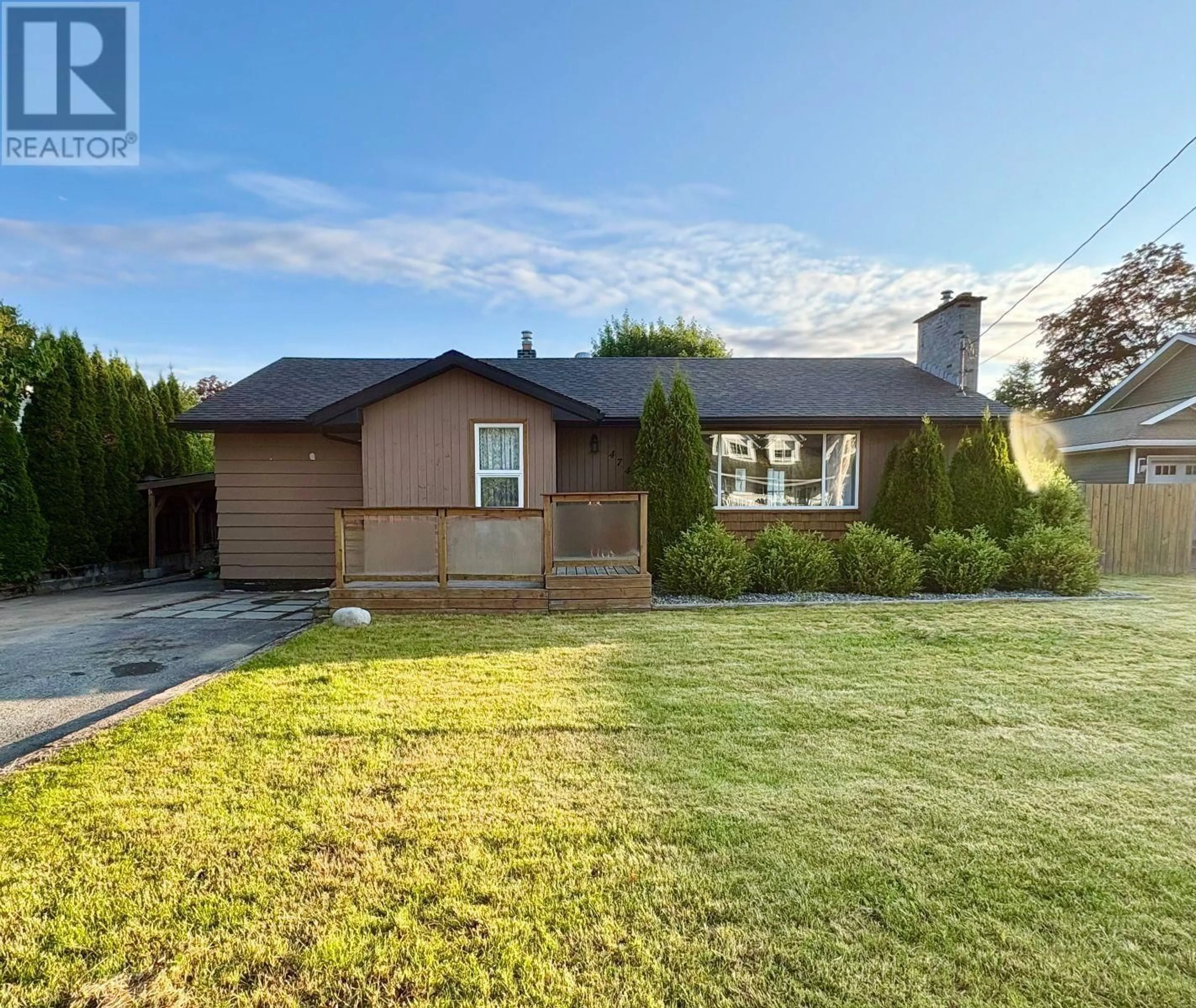 A pic from outside/outdoor area/front of a property/back of a property/a pic from drone, street for 4742 HAMER AVENUE, Terrace British Columbia V8G2E3