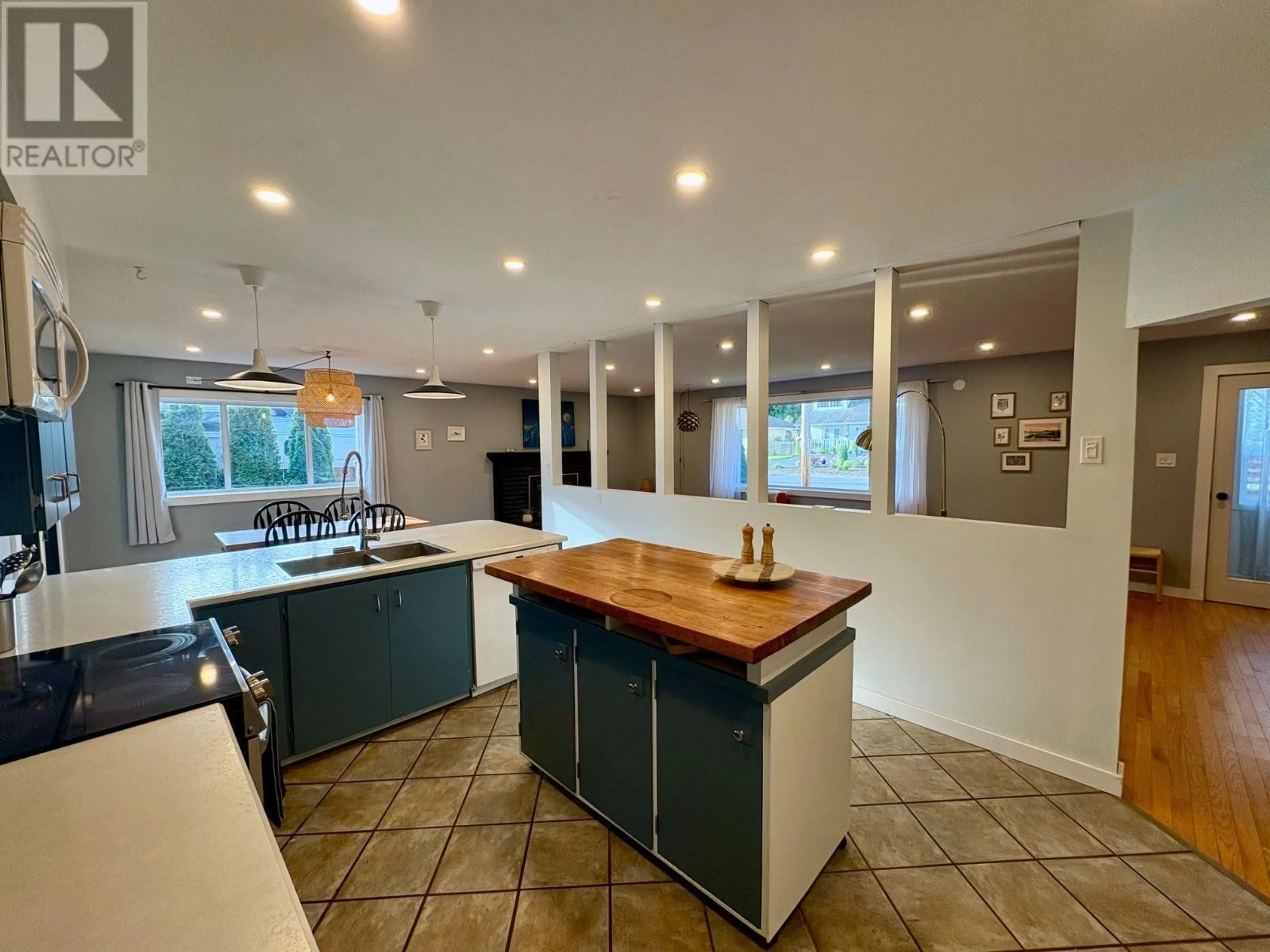 Open concept kitchen, ceramic/tile floor for 4742 HAMER AVENUE, Terrace British Columbia V8G2E3