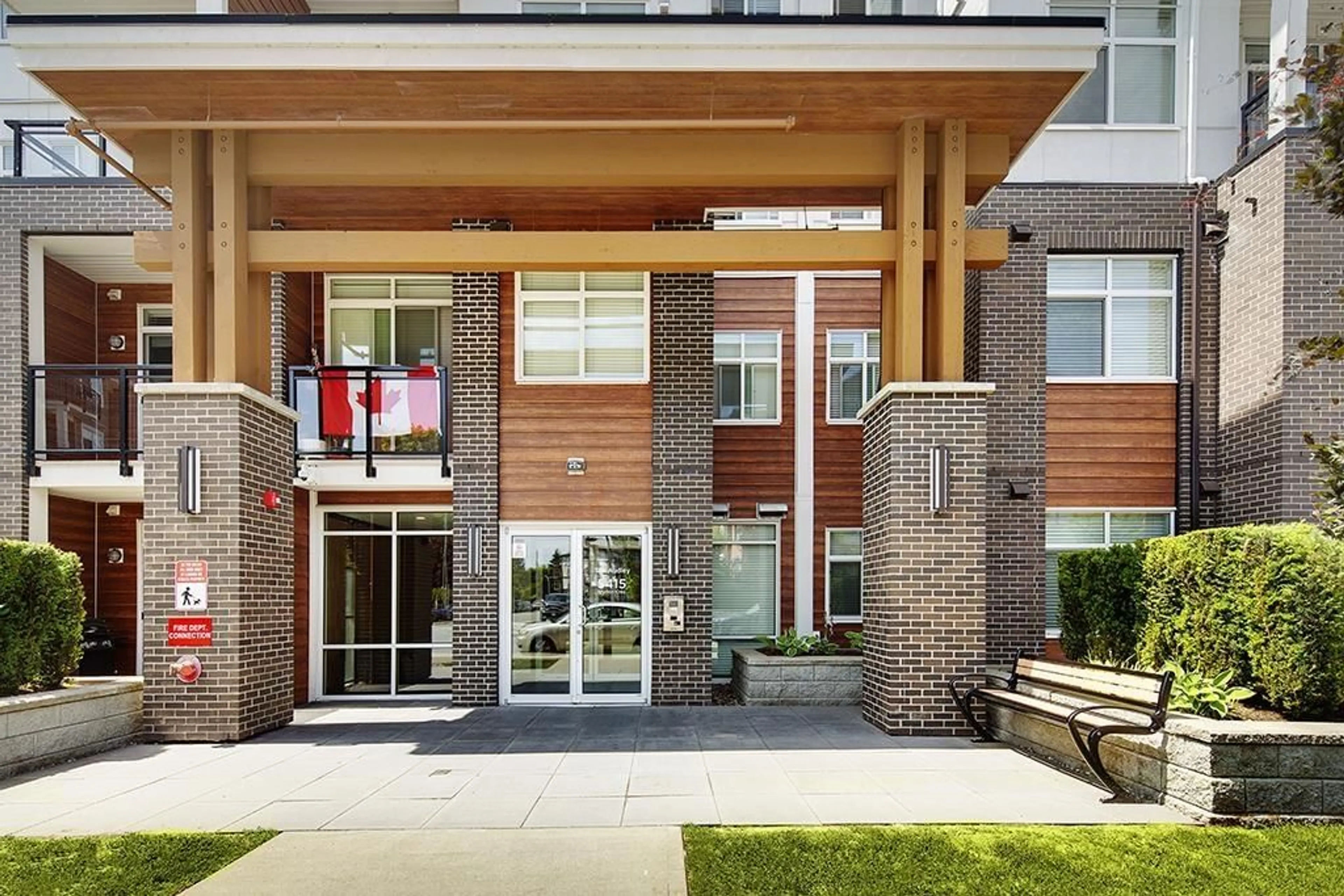 Unknown for 330 - 5415 BRYDON, Langley British Columbia V3A0N4