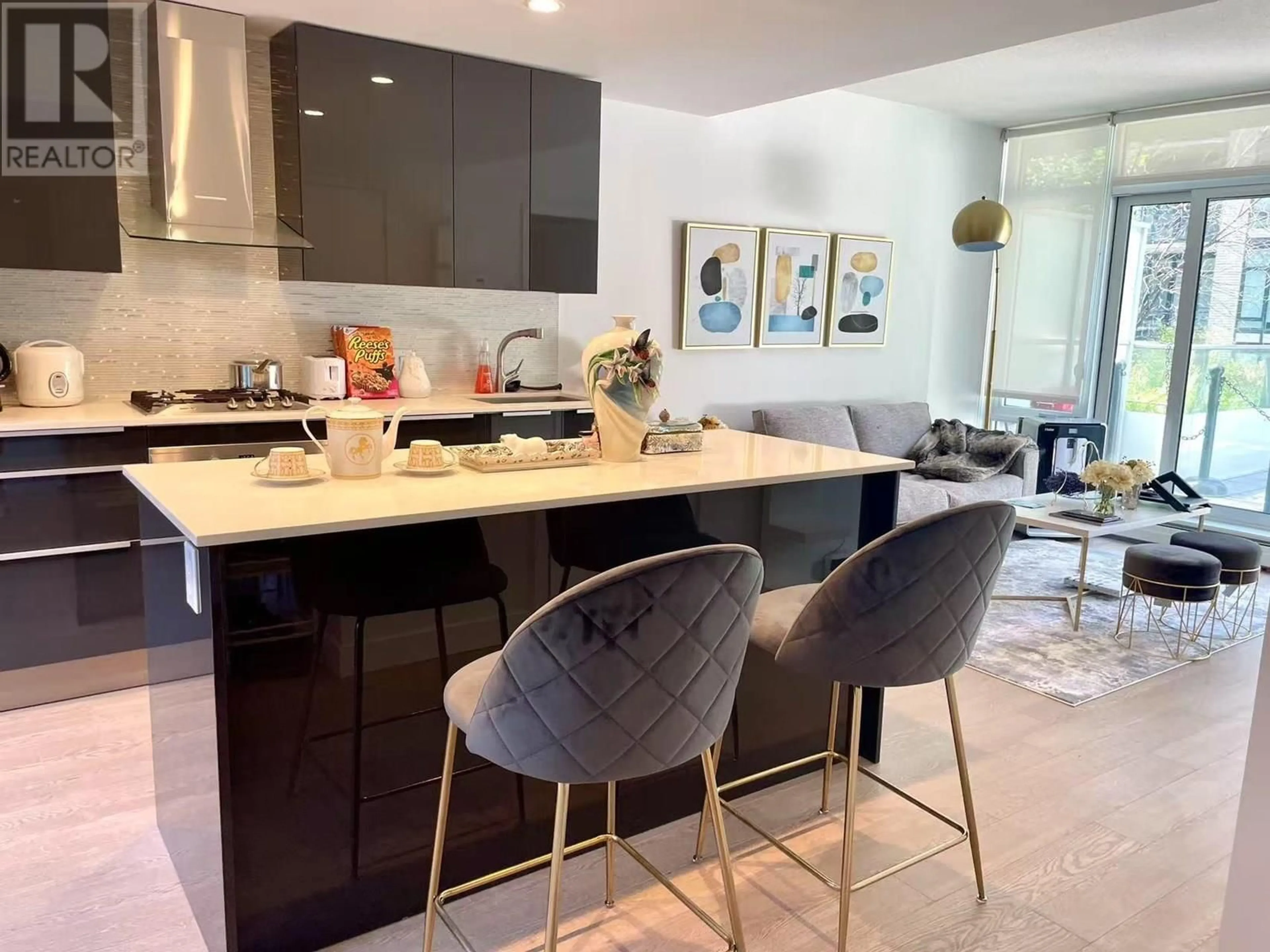Contemporary kitchen, ceramic/tile floor for 504 - 1283 HOWE STREET, Vancouver British Columbia V6Z0E3