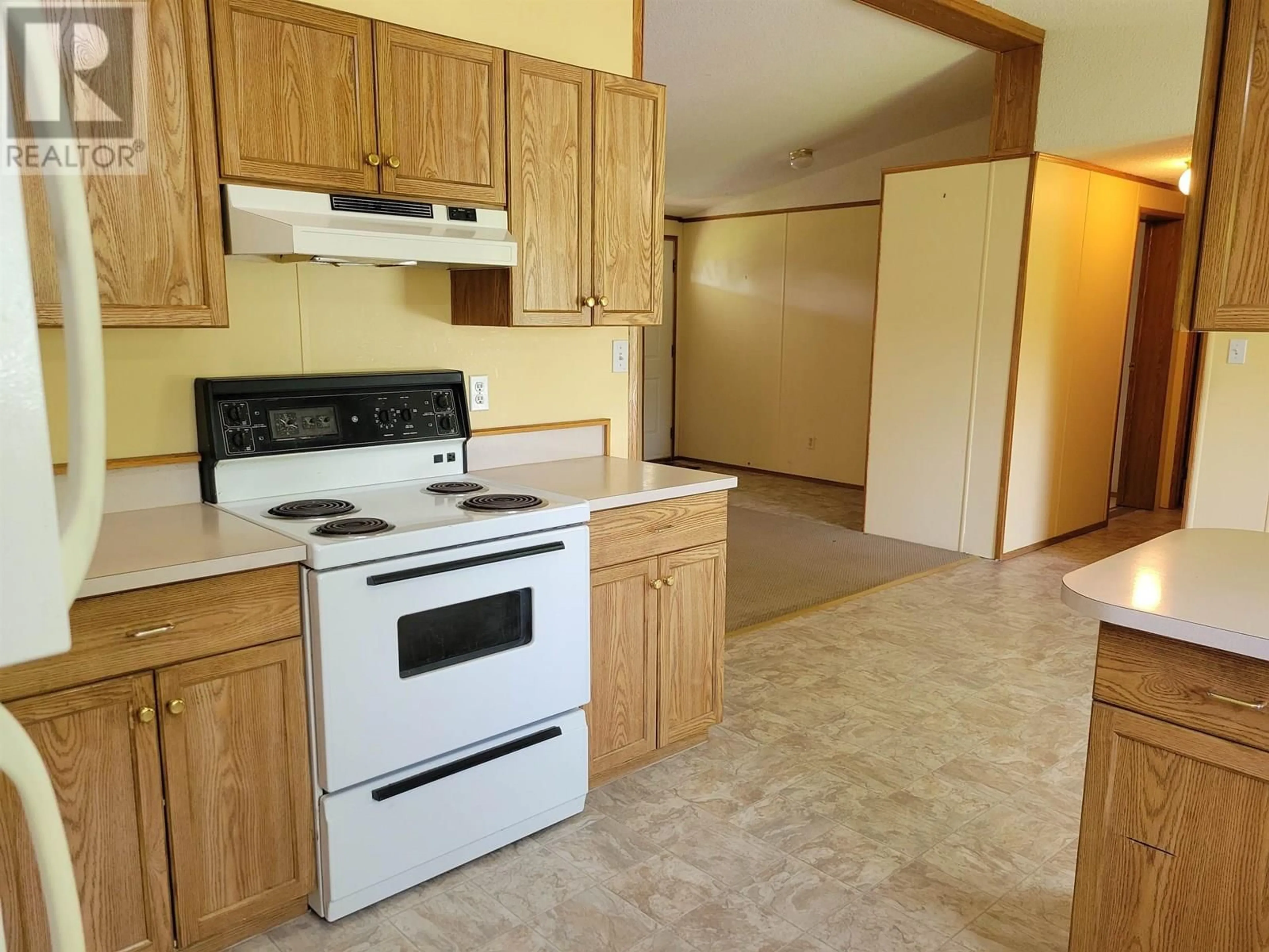 Standard kitchen, unknown for 346 3 RD AVENUE, Fort Fraser British Columbia V0J1N0