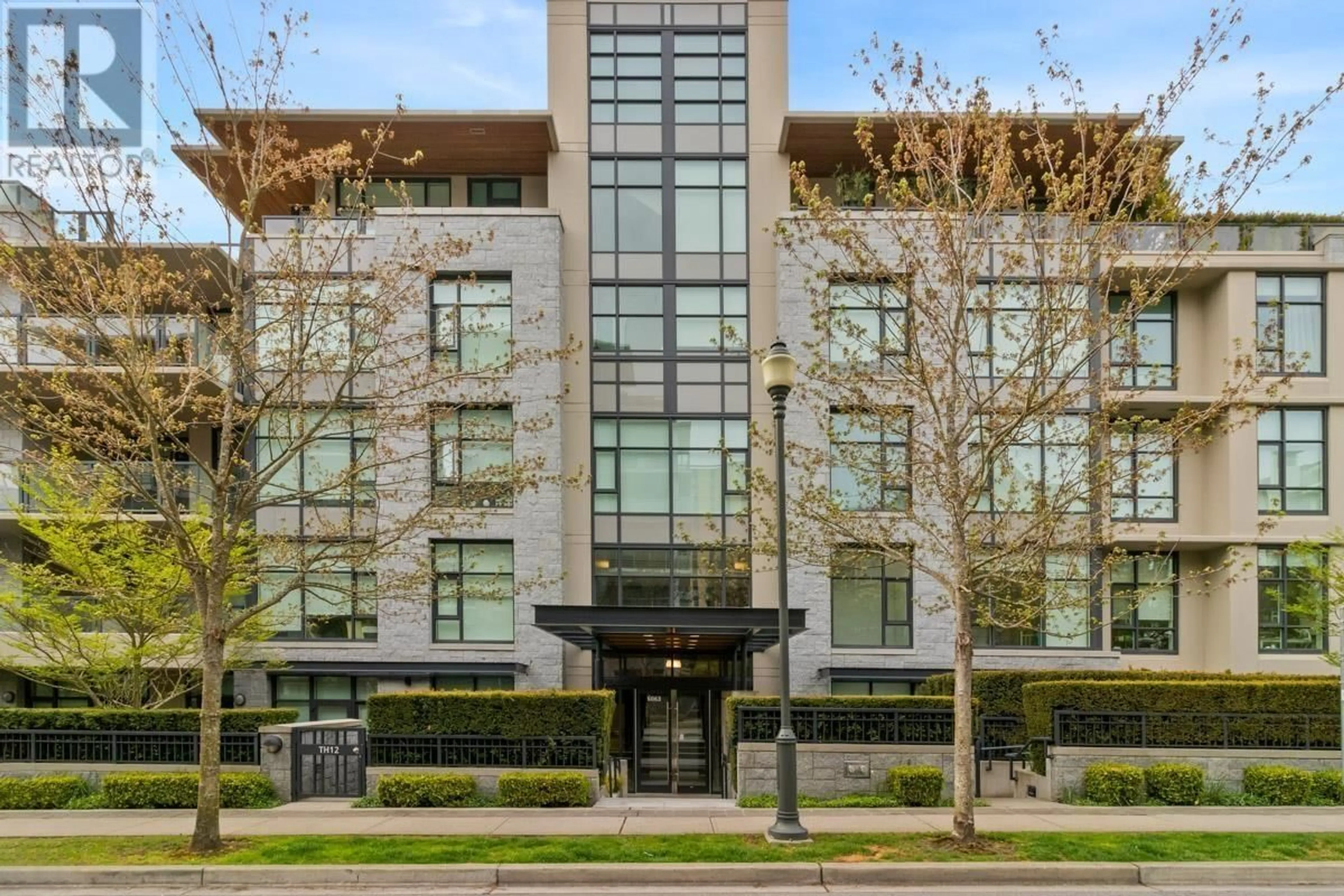 Indoor foyer for 406 - 5989 IONA DRIVE, Vancouver British Columbia V6T2L7
