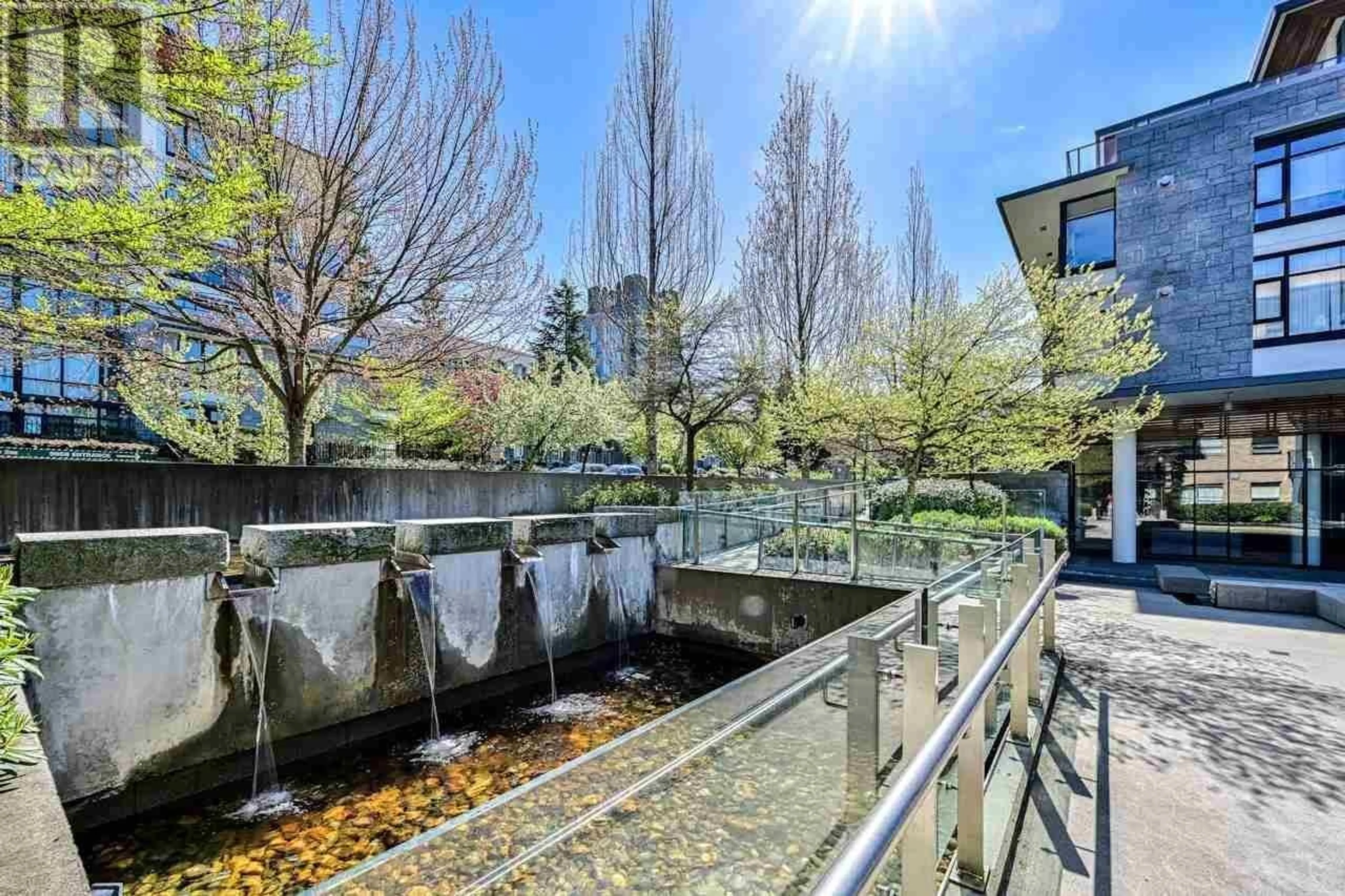 Patio, water/lake/river/ocean view for 406 - 5989 IONA DRIVE, Vancouver British Columbia V6T2L7