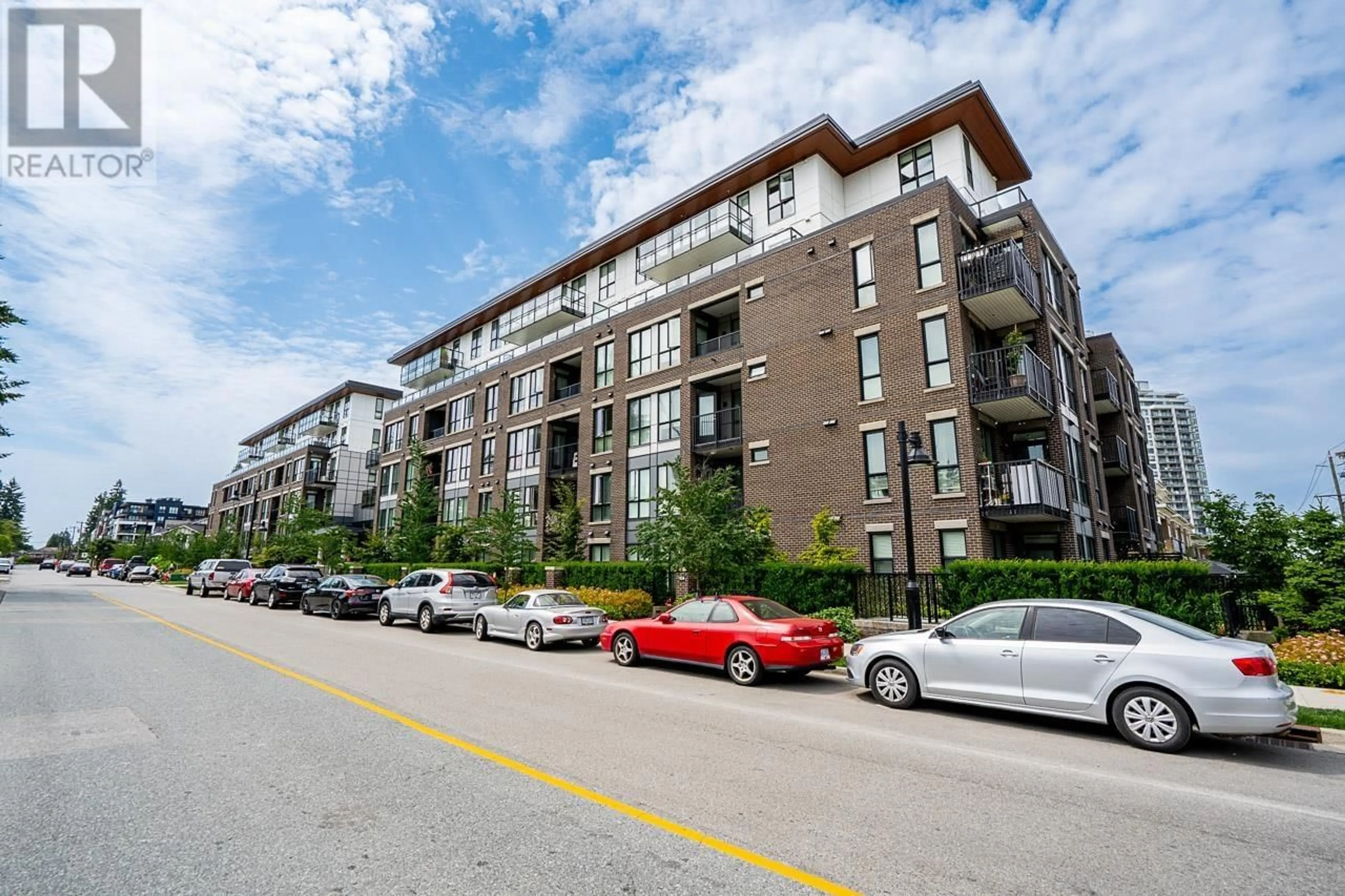 Patio, street for 204 - 750 DOGWOOD STREET, Coquitlam British Columbia V3J4B7