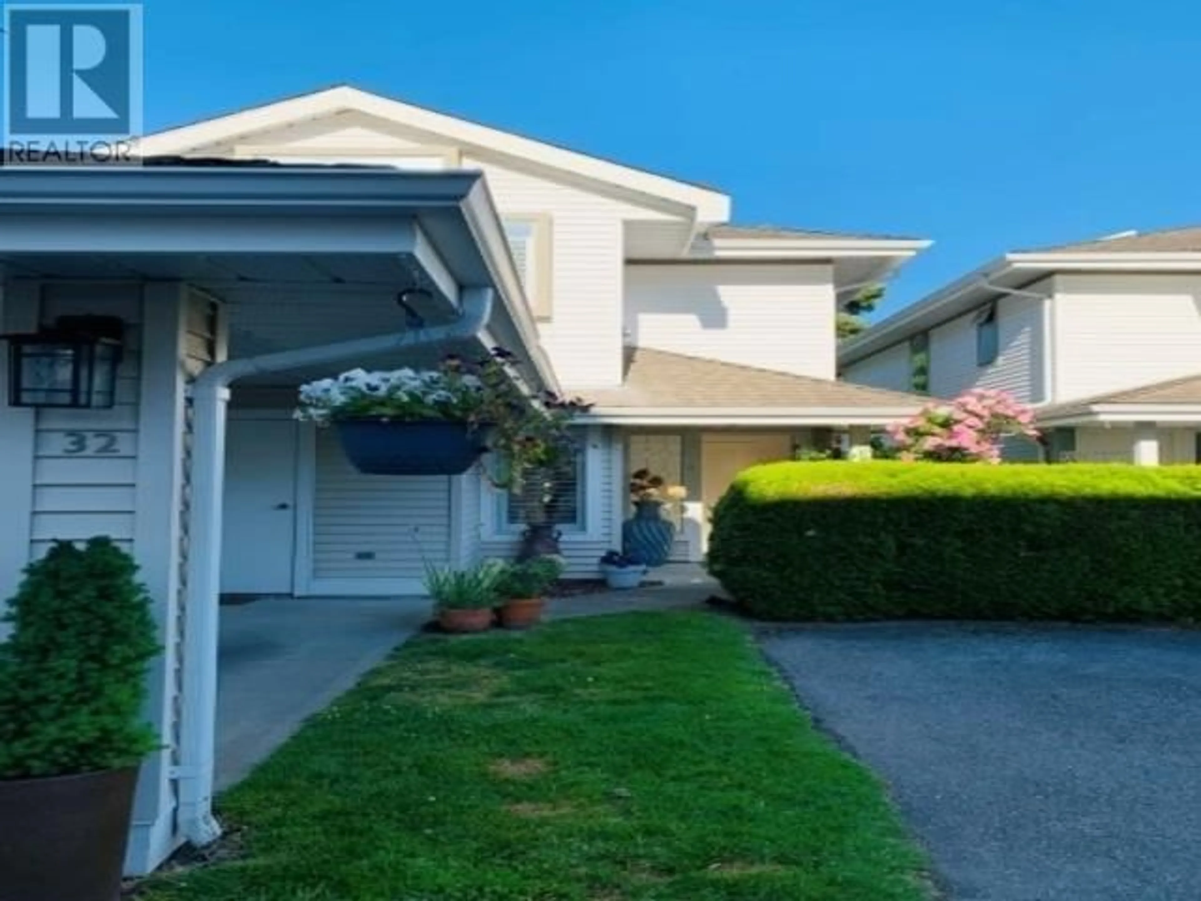 Unknown for 32 - 12331 PHOENIX DRIVE, Richmond British Columbia V7E6C4