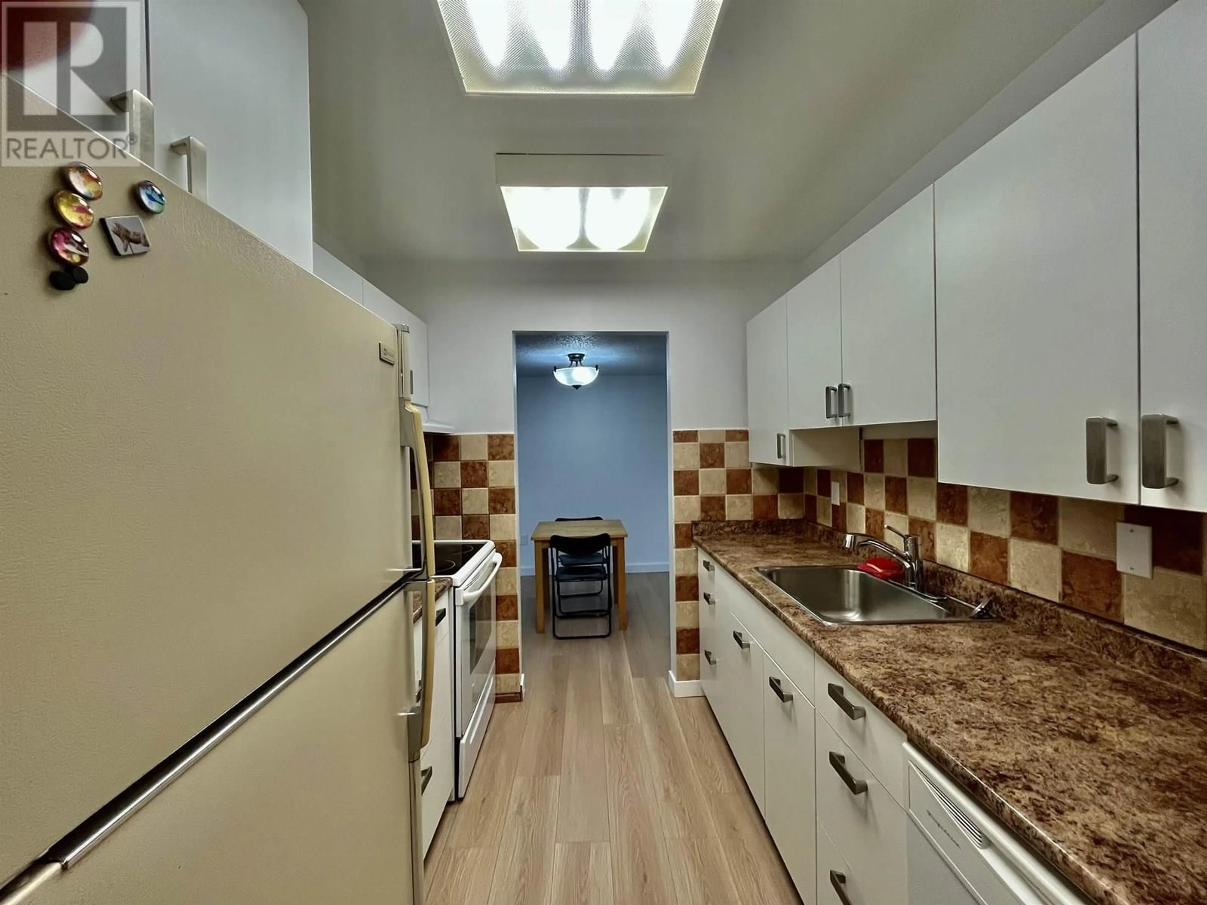 Standard kitchen, unknown for 242 - 7471 MINORU BOULEVARD, Richmond British Columbia V6Y1Z3