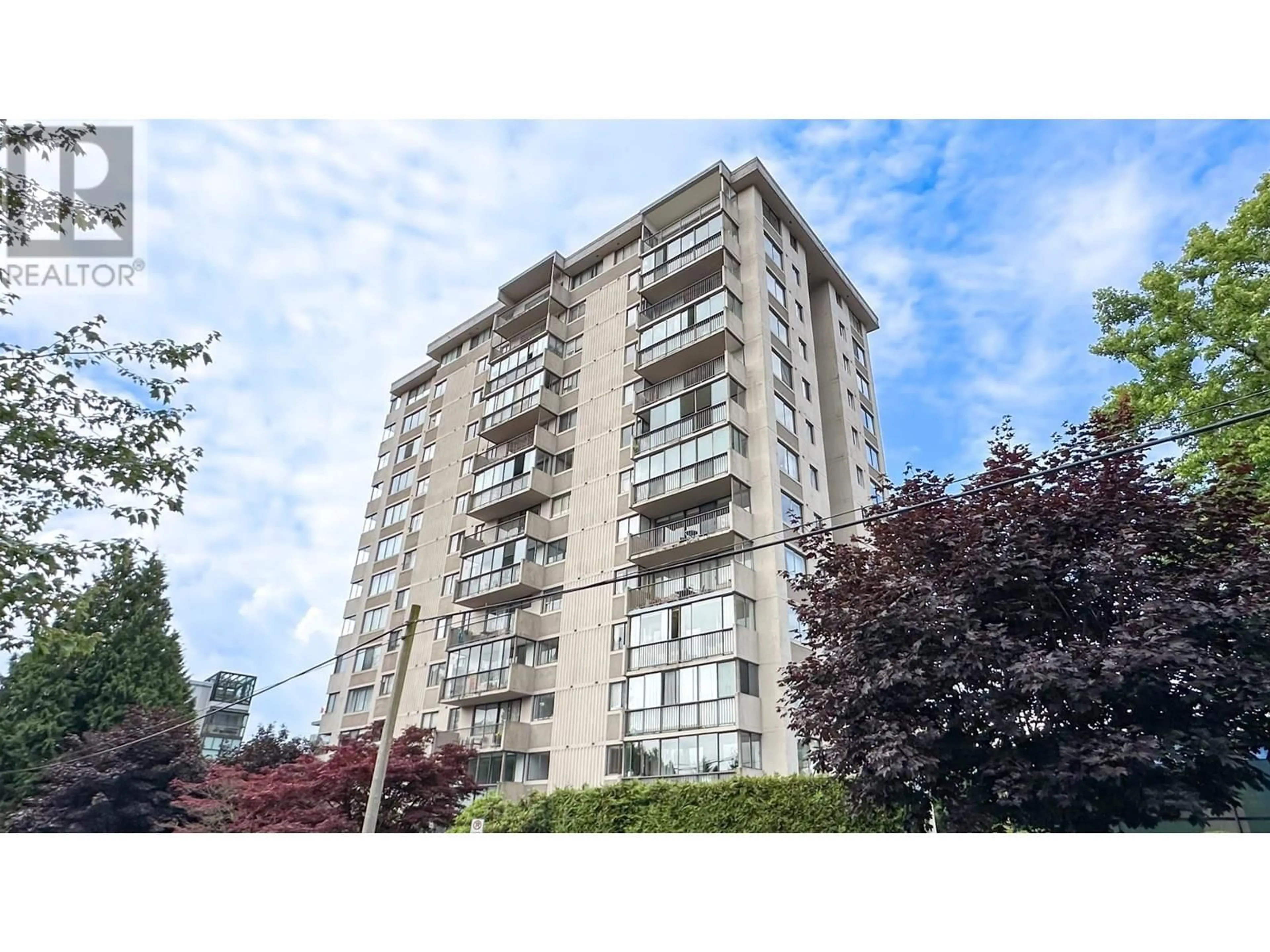 Unknown for 605 - 555 13TH STREET, West Vancouver British Columbia V7T2N8