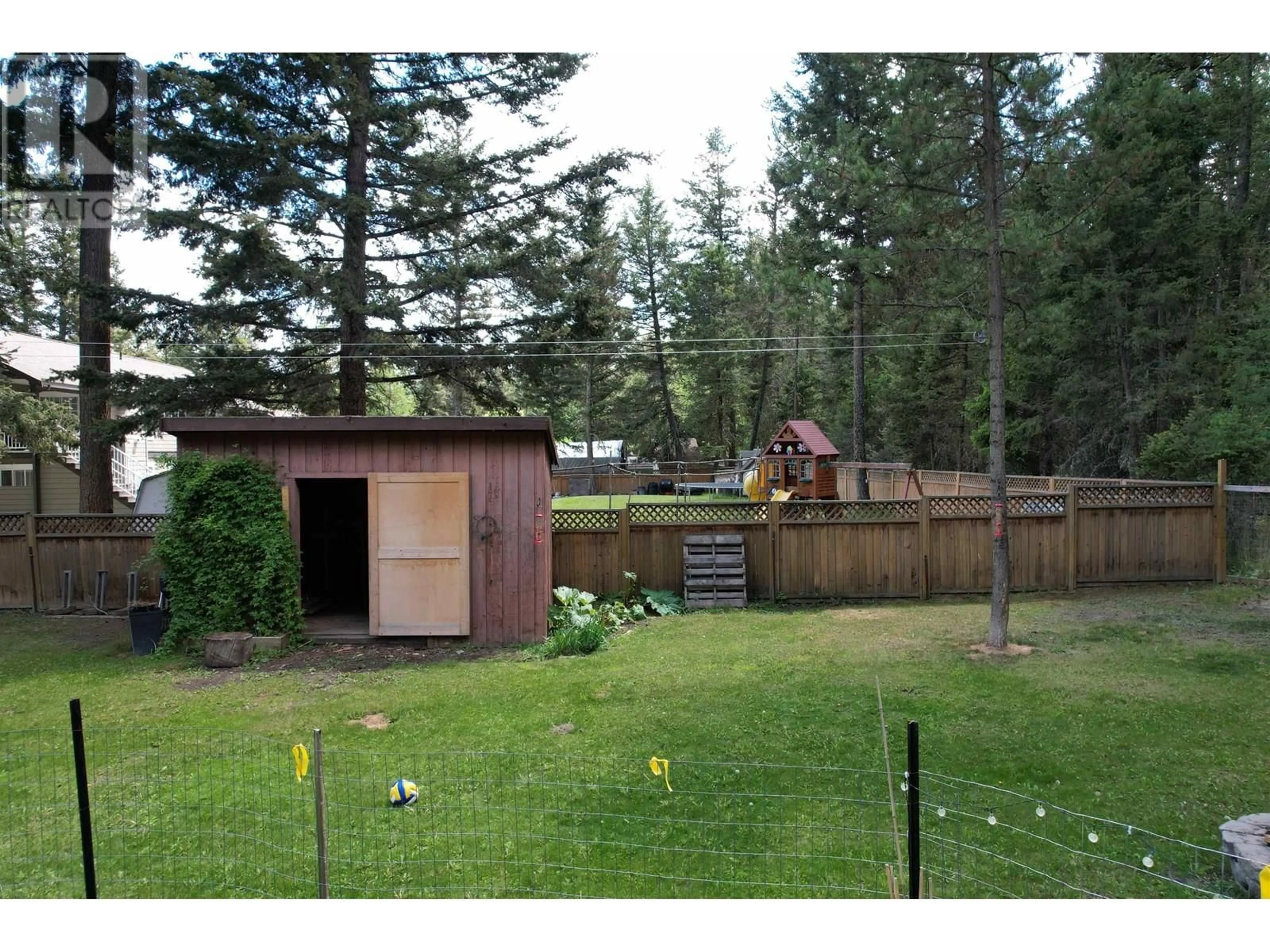 Shed for 4990 CANIUM COURT, 100 Mile House British Columbia V0K2E0