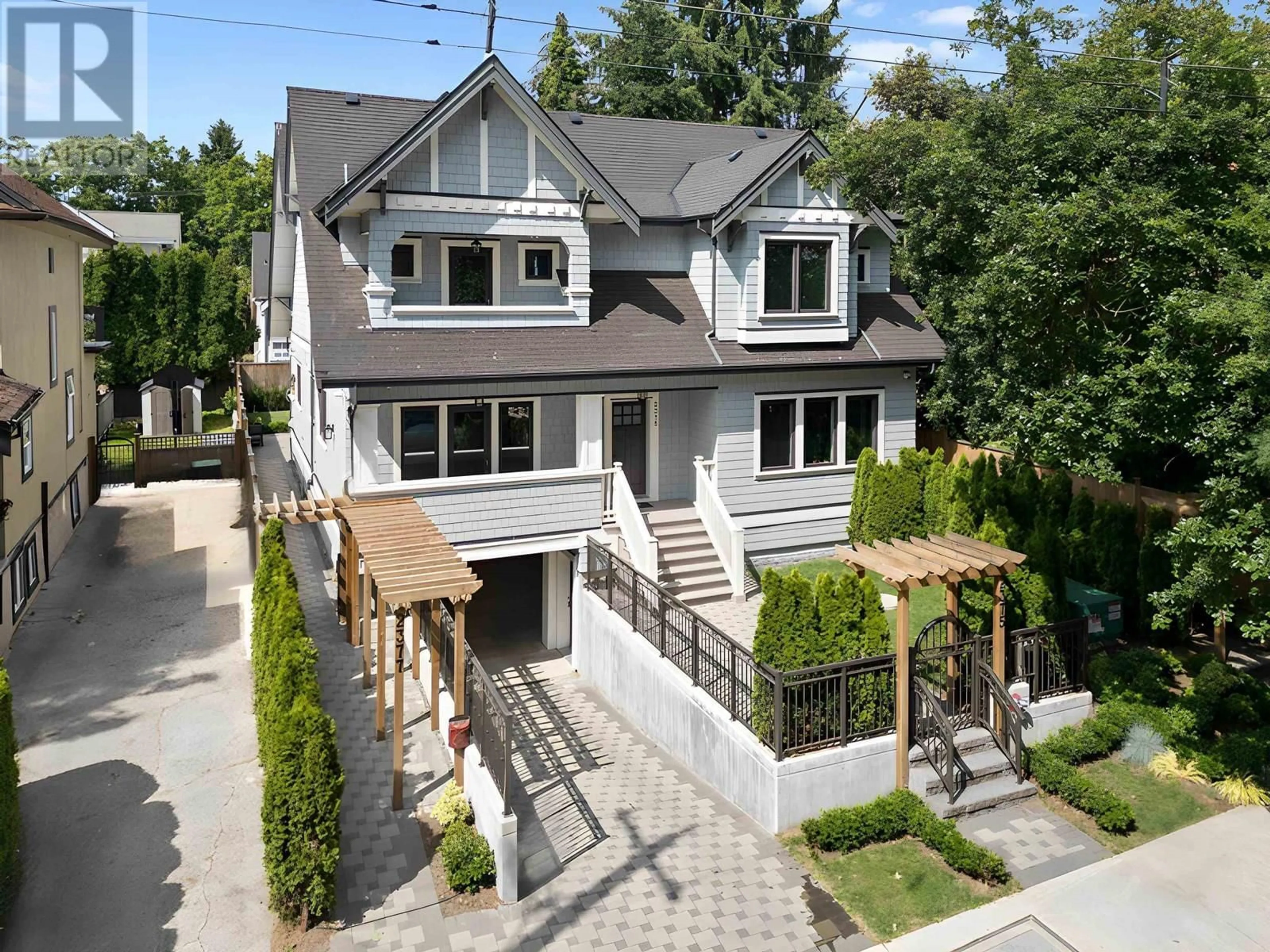 Unknown for 2377 7TH AVENUE, Vancouver British Columbia V6K1Y4