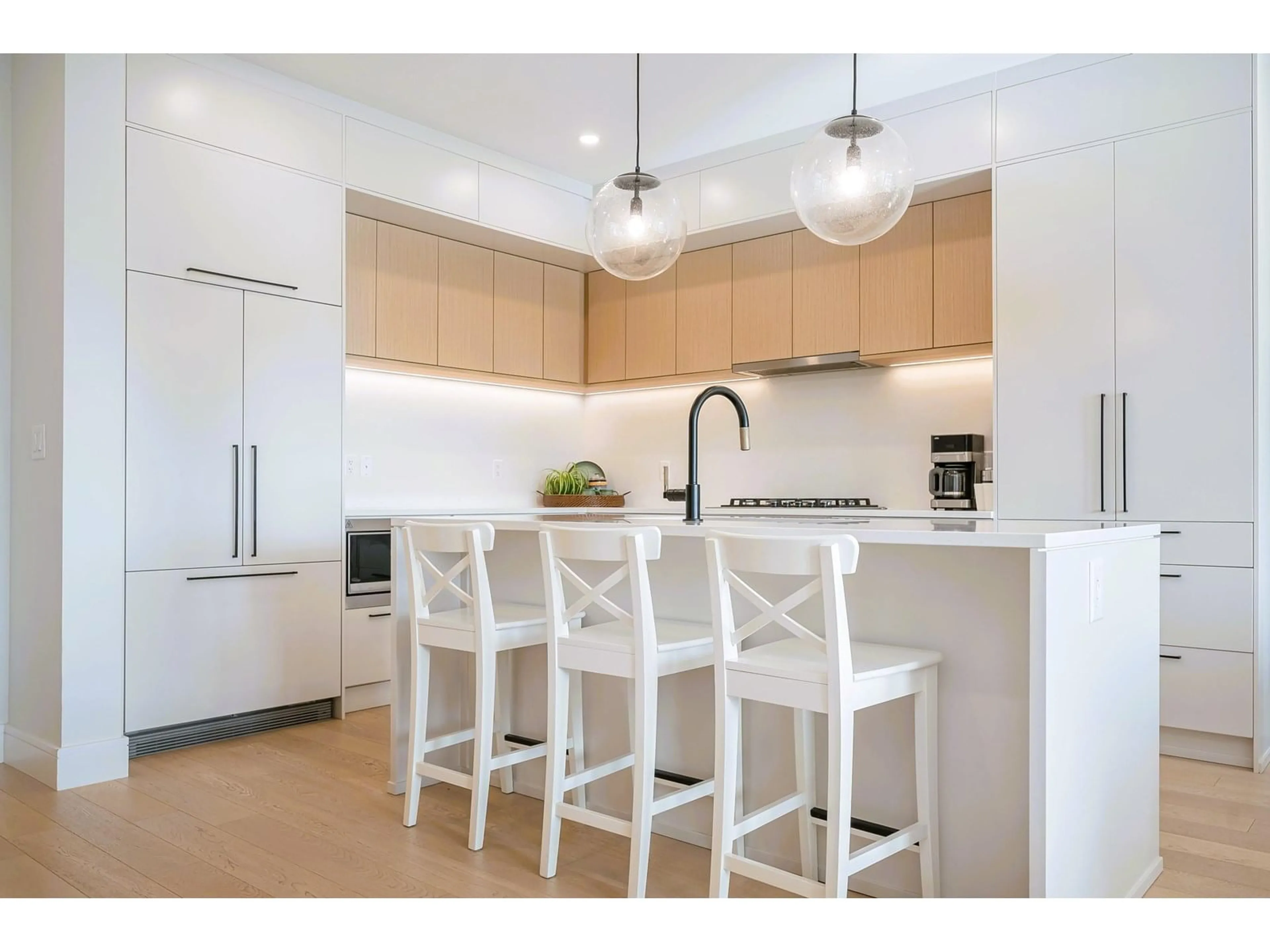 Contemporary kitchen, unknown for 507 - 20416 PARK, Langley British Columbia V3A0N2