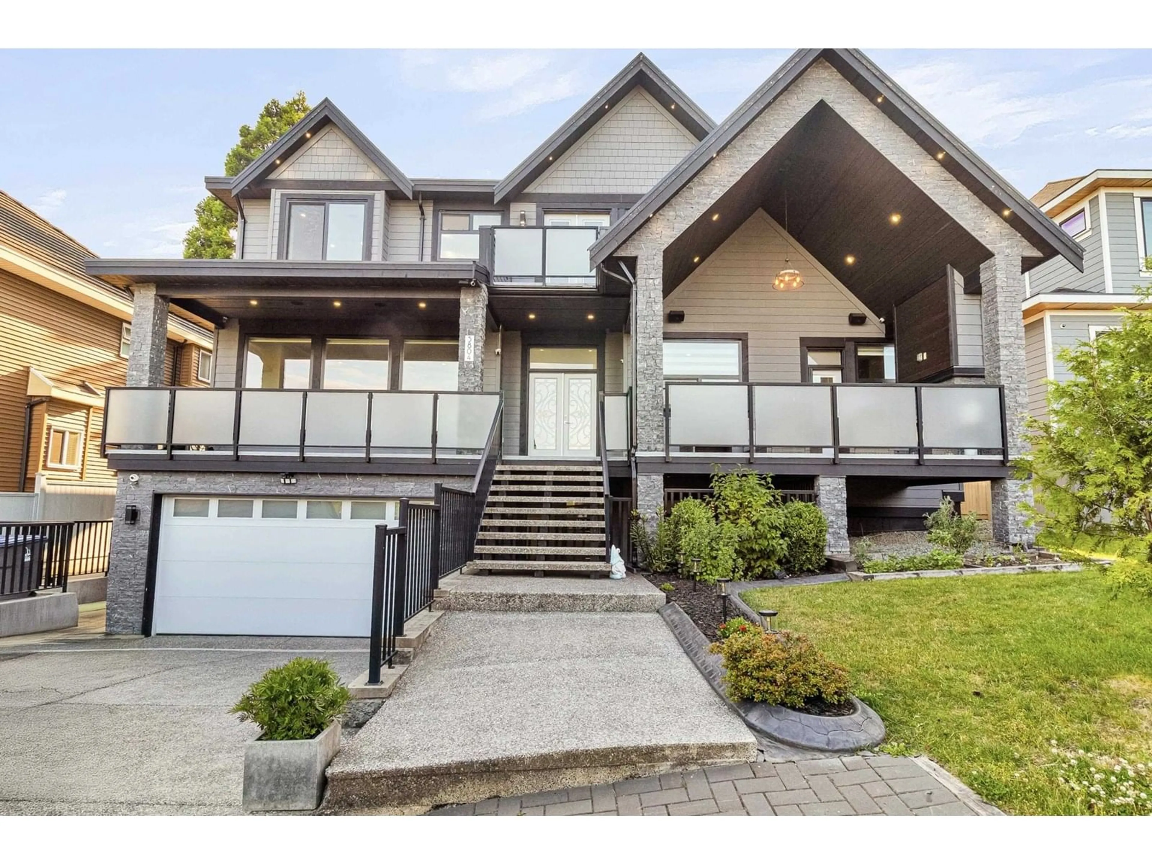 Home with vinyl exterior material, street for 5804 152ND, Surrey British Columbia V3S3K2