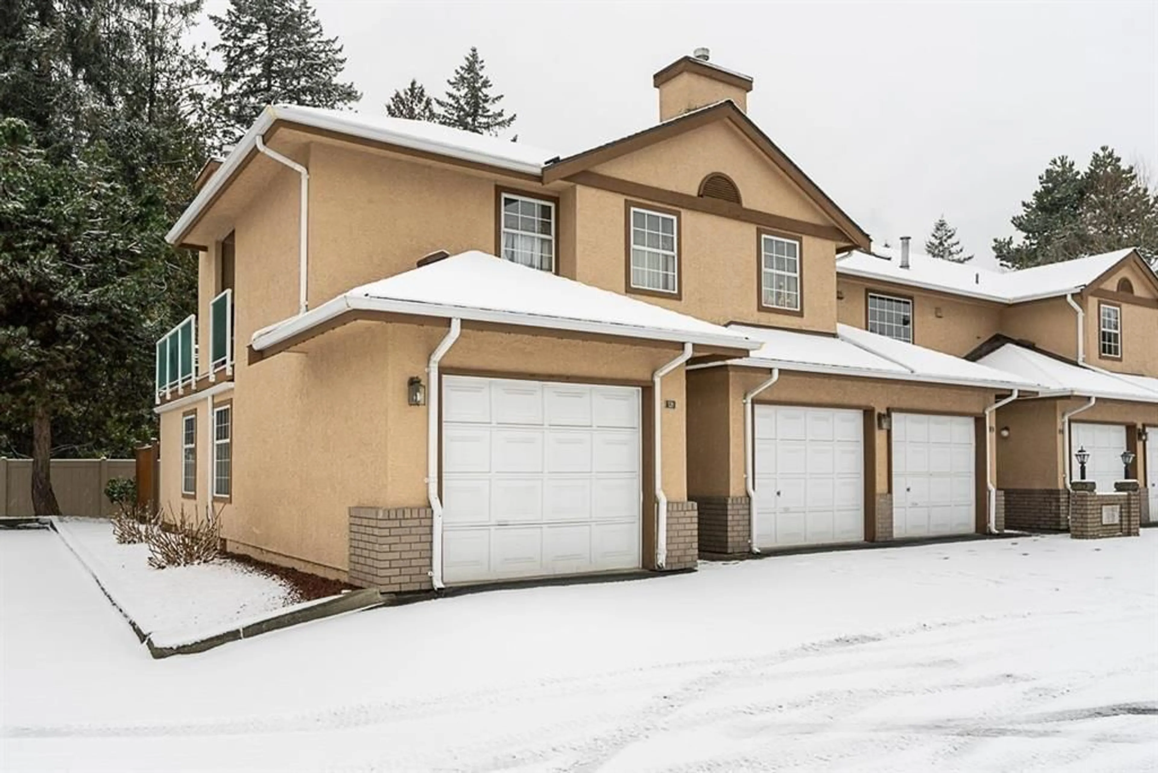 Indoor garage for 128 - 14861 98, Surrey British Columbia V3R0A2