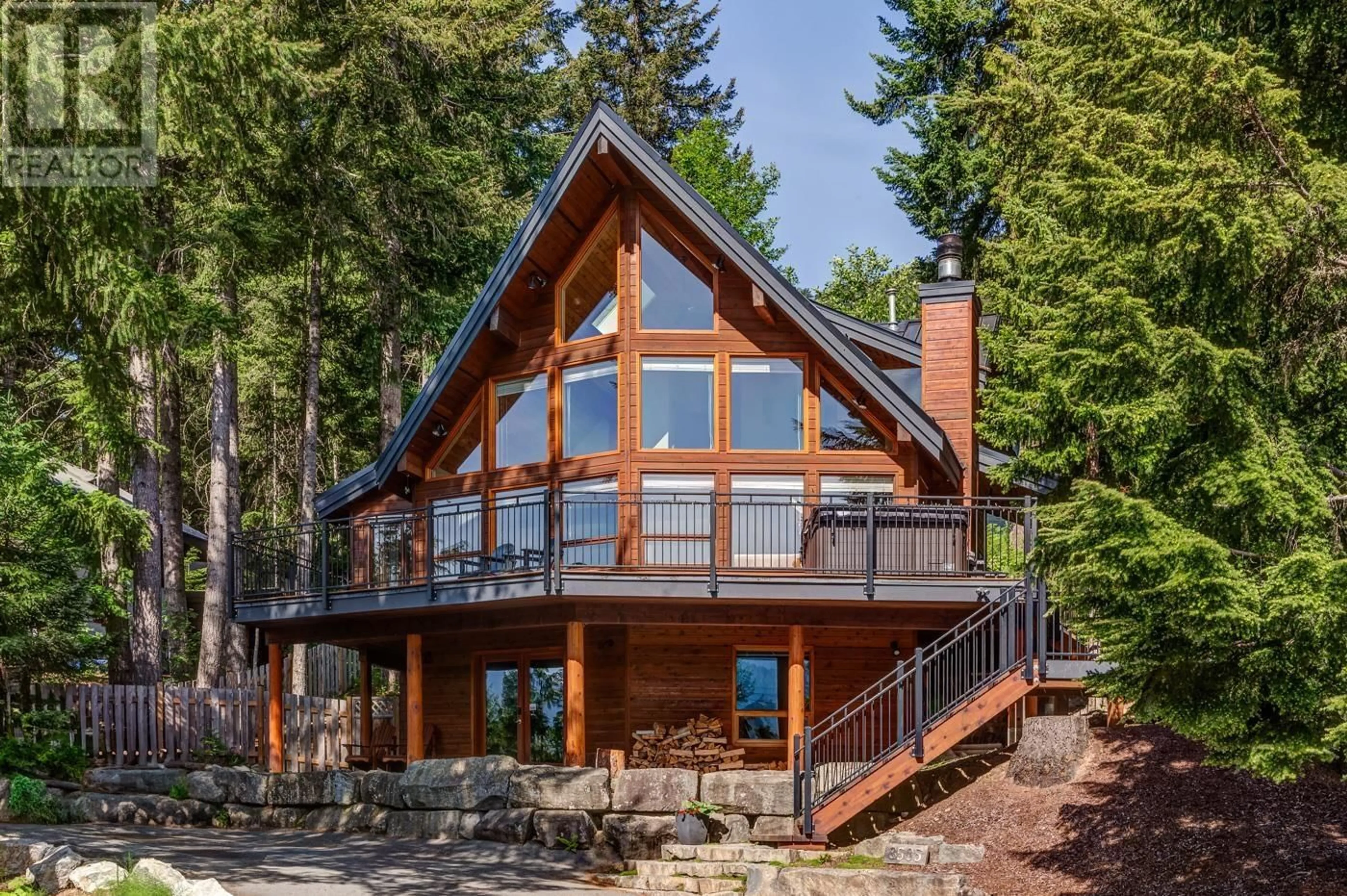 Home with vinyl exterior material, water/lake/river/ocean view for 8505 MATTERHORN DRIVE, Whistler British Columbia V8E0G1