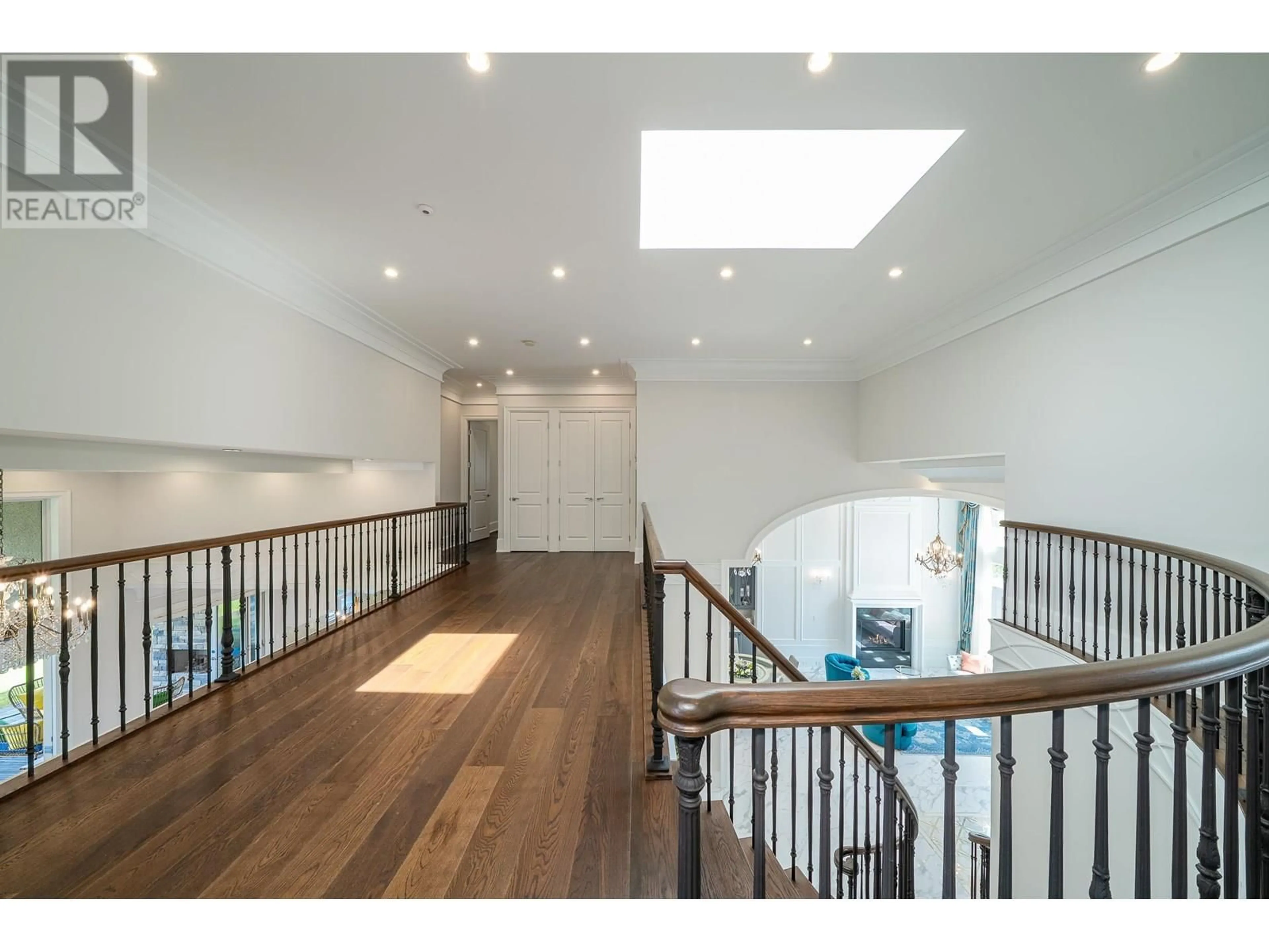 Indoor foyer for 10871 SPRINGWOOD COURT, Richmond British Columbia V7E1Y2
