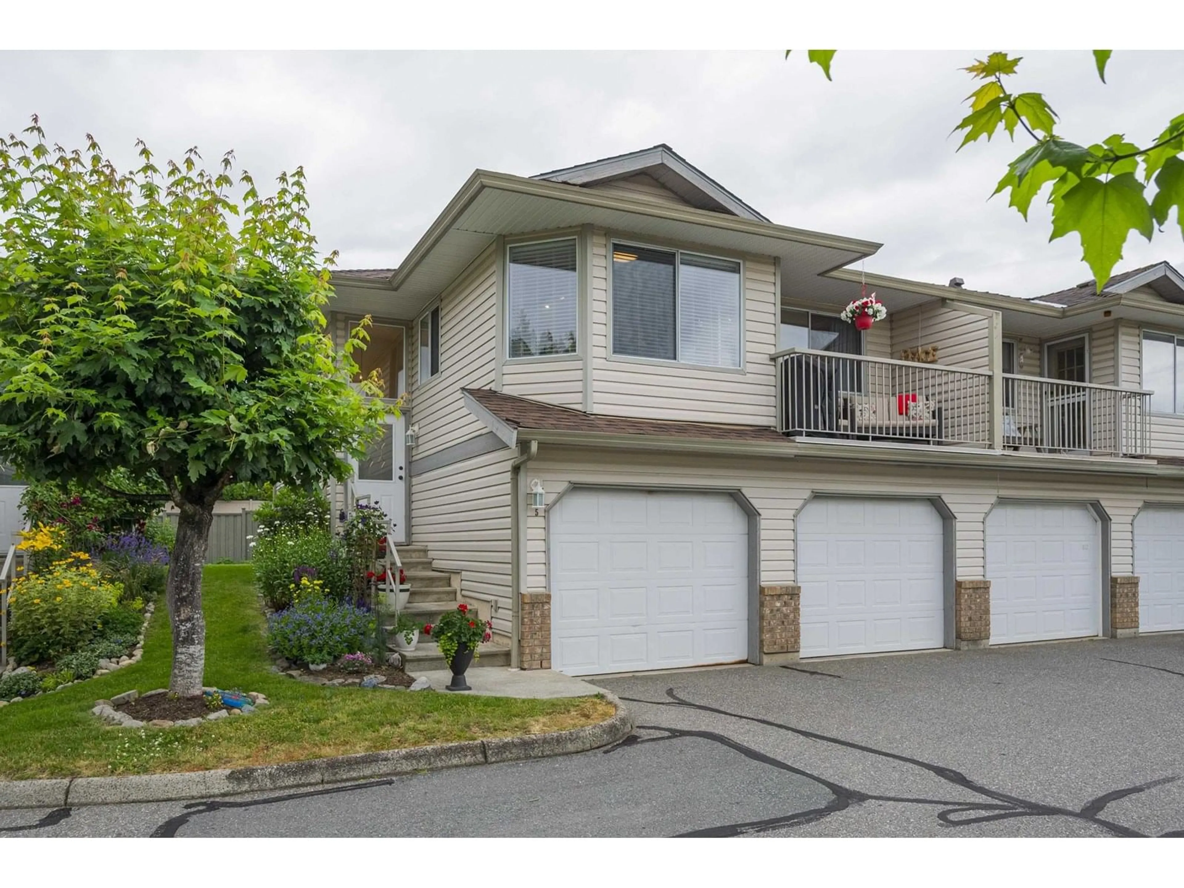 Unknown for 5 - 2023 WINFIELD, Abbotsford British Columbia V3G1K5