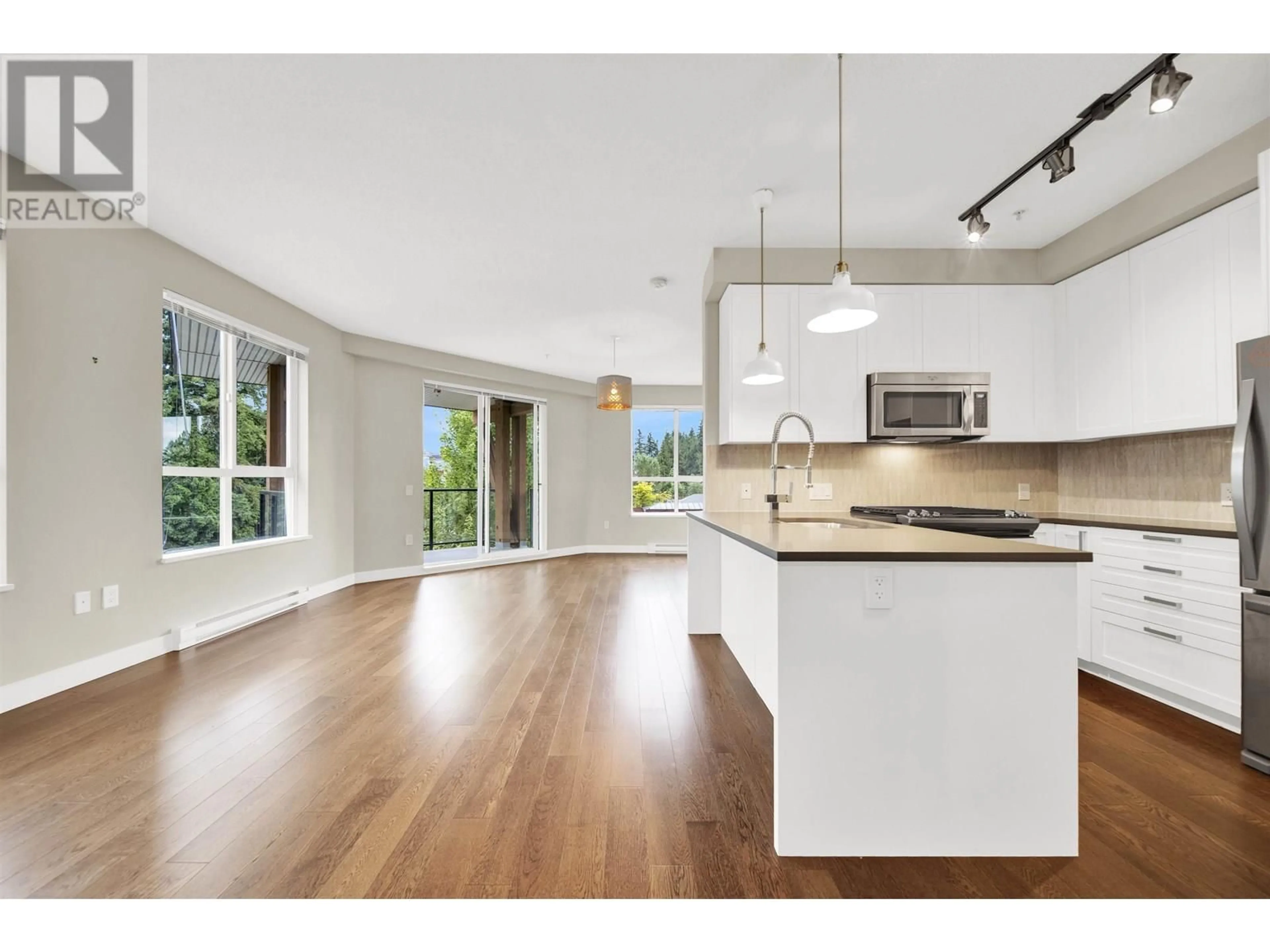Open concept kitchen, unknown for 306 - 12409 HARRIS ROAD, Pitt Meadows British Columbia V3Y0E8