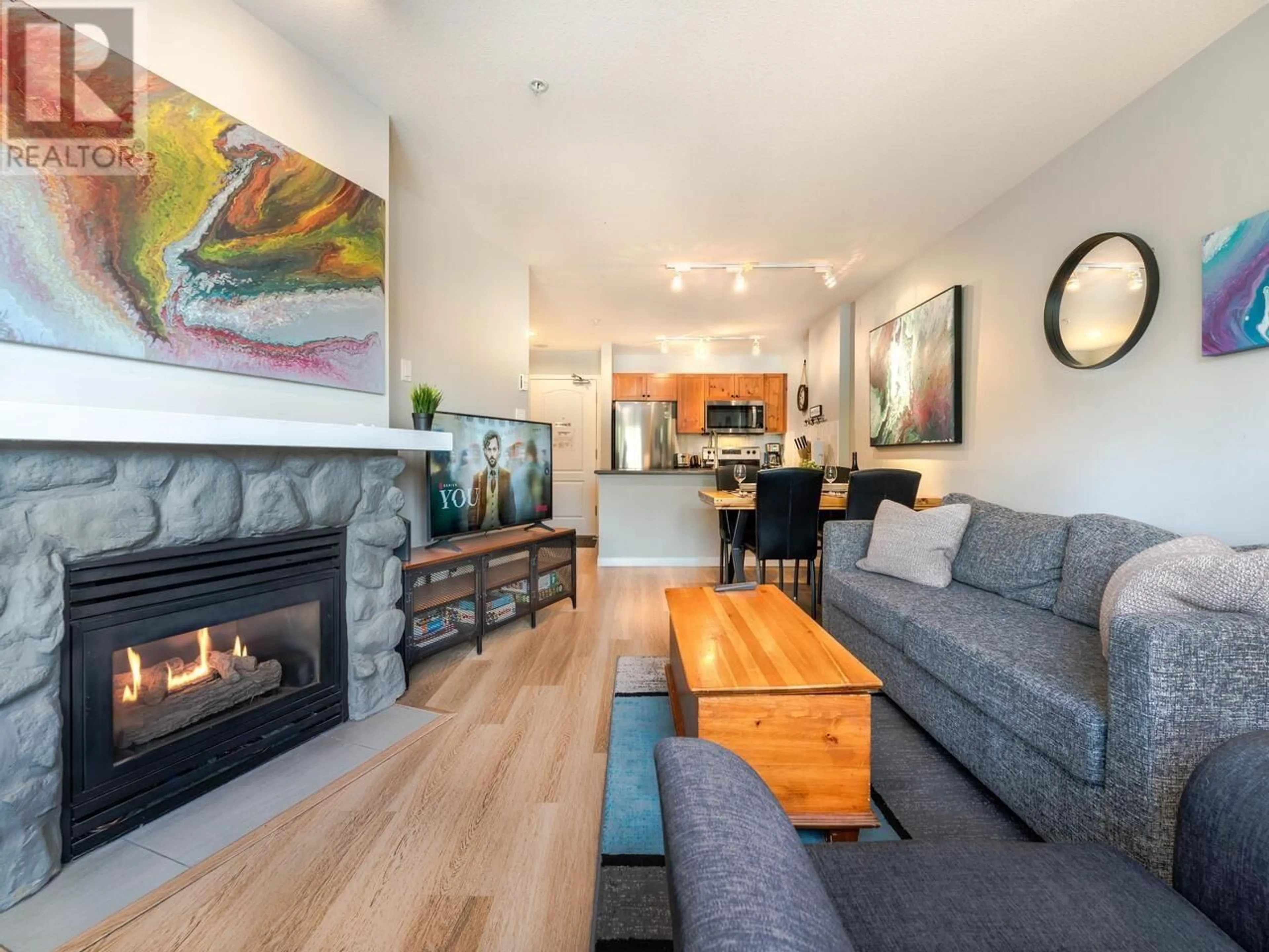 Living room with furniture, wood/laminate floor for 249 - 4314 MAIN STREET, Whistler British Columbia V0N1B4