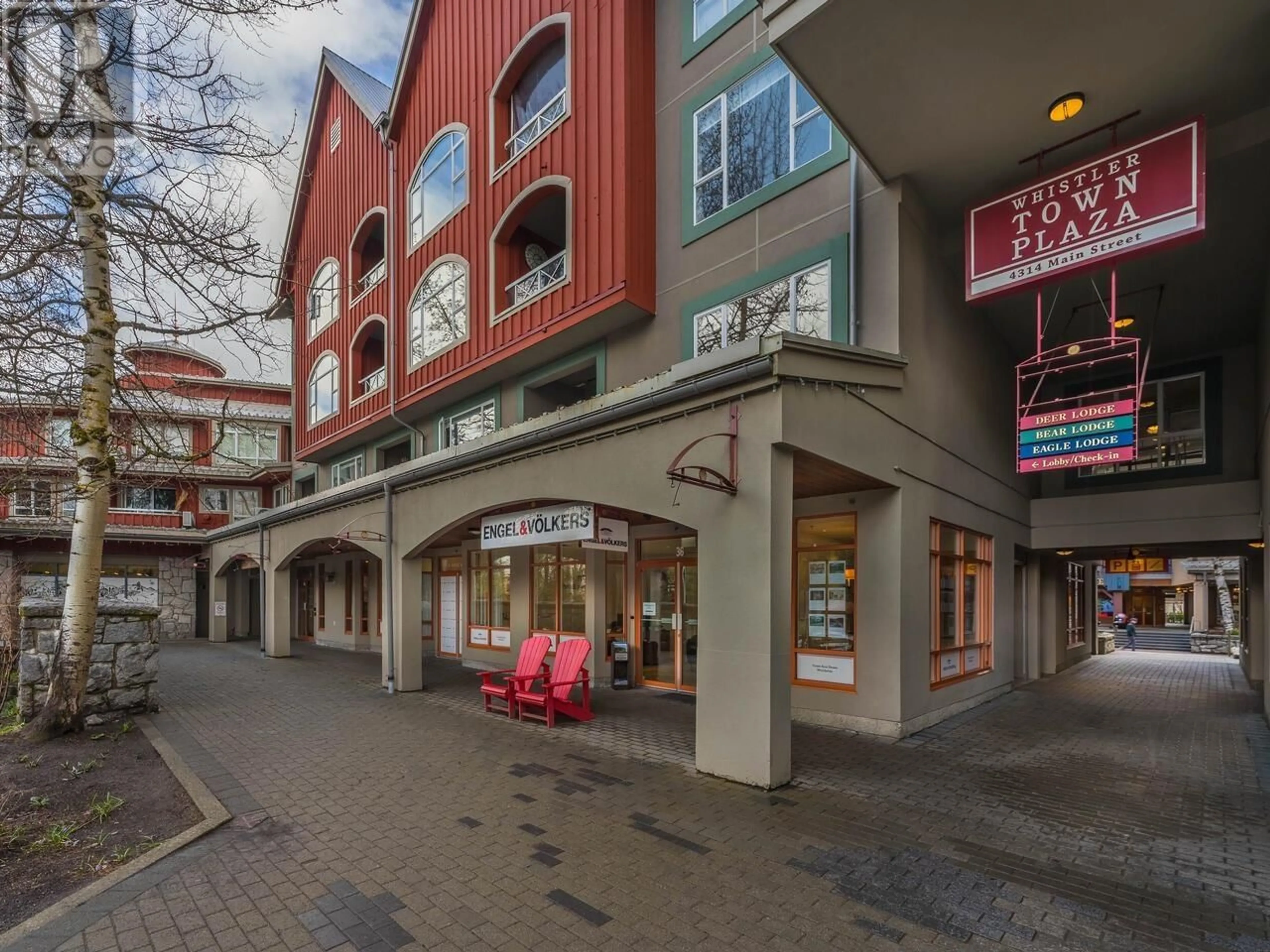 Indoor foyer for 249 - 4314 MAIN STREET, Whistler British Columbia V0N1B4