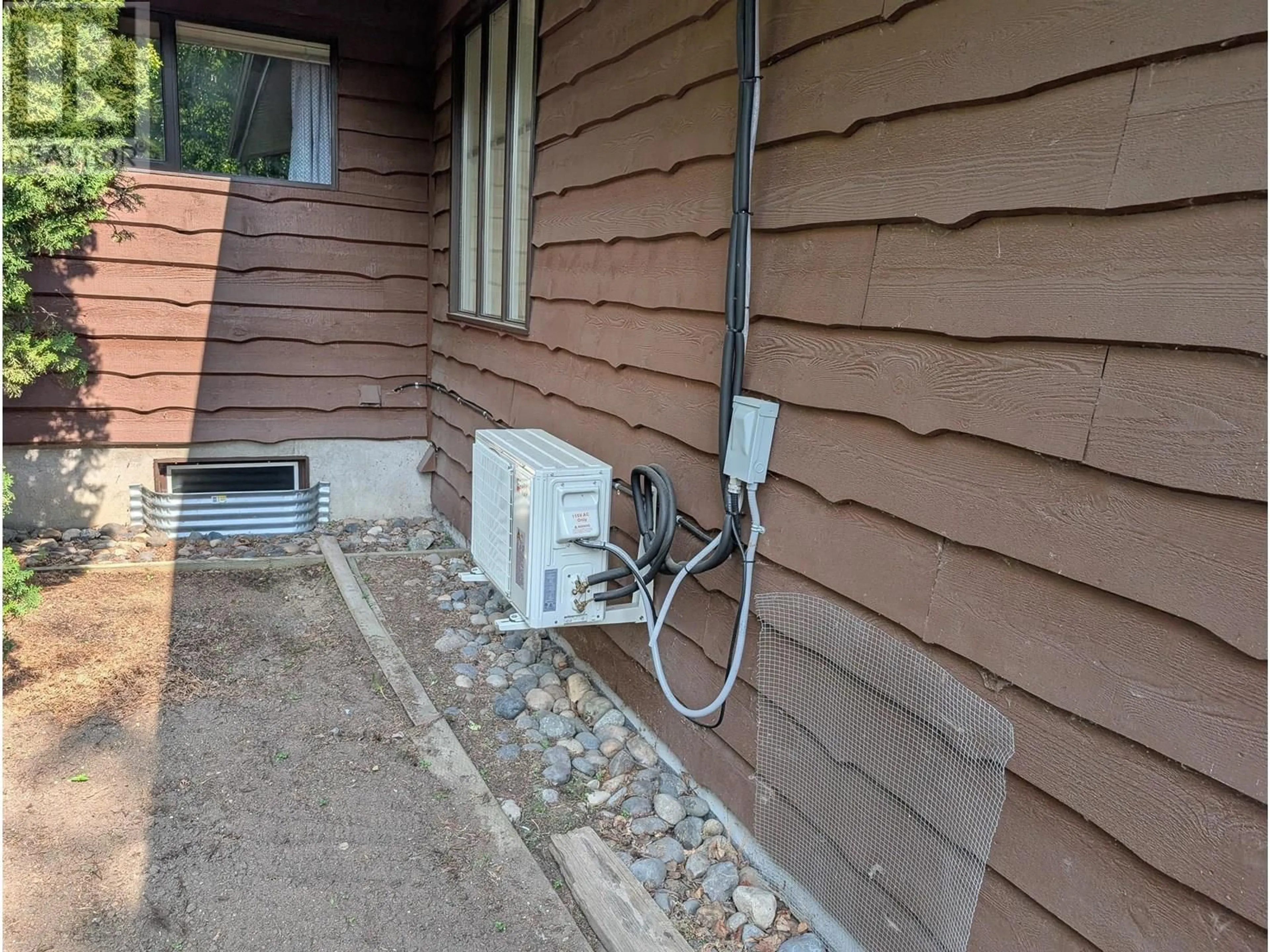 Unknown for 5237 CAMBRIDGE ROAD, Prince George British Columbia V2N2B6