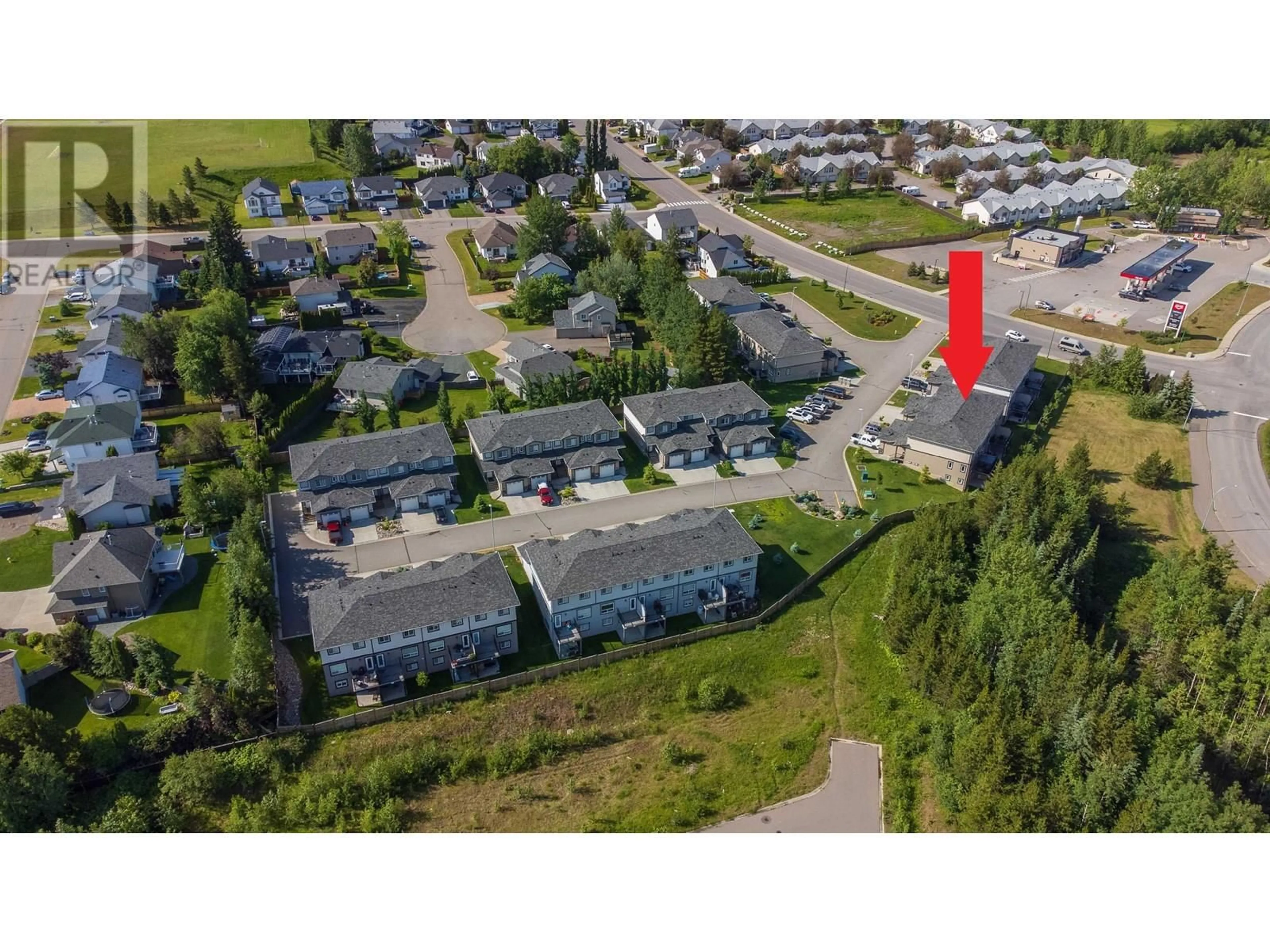 A pic from outside/outdoor area/front of a property/back of a property/a pic from drone, street for 202 - 6798 WESTGATE AVENUE, Prince George British Columbia V2N0H6